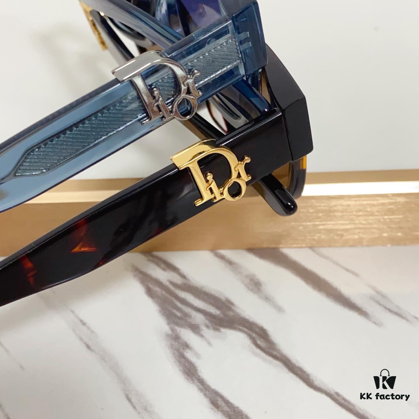 140 DIO* Dior Oblique S1F Sunglasses