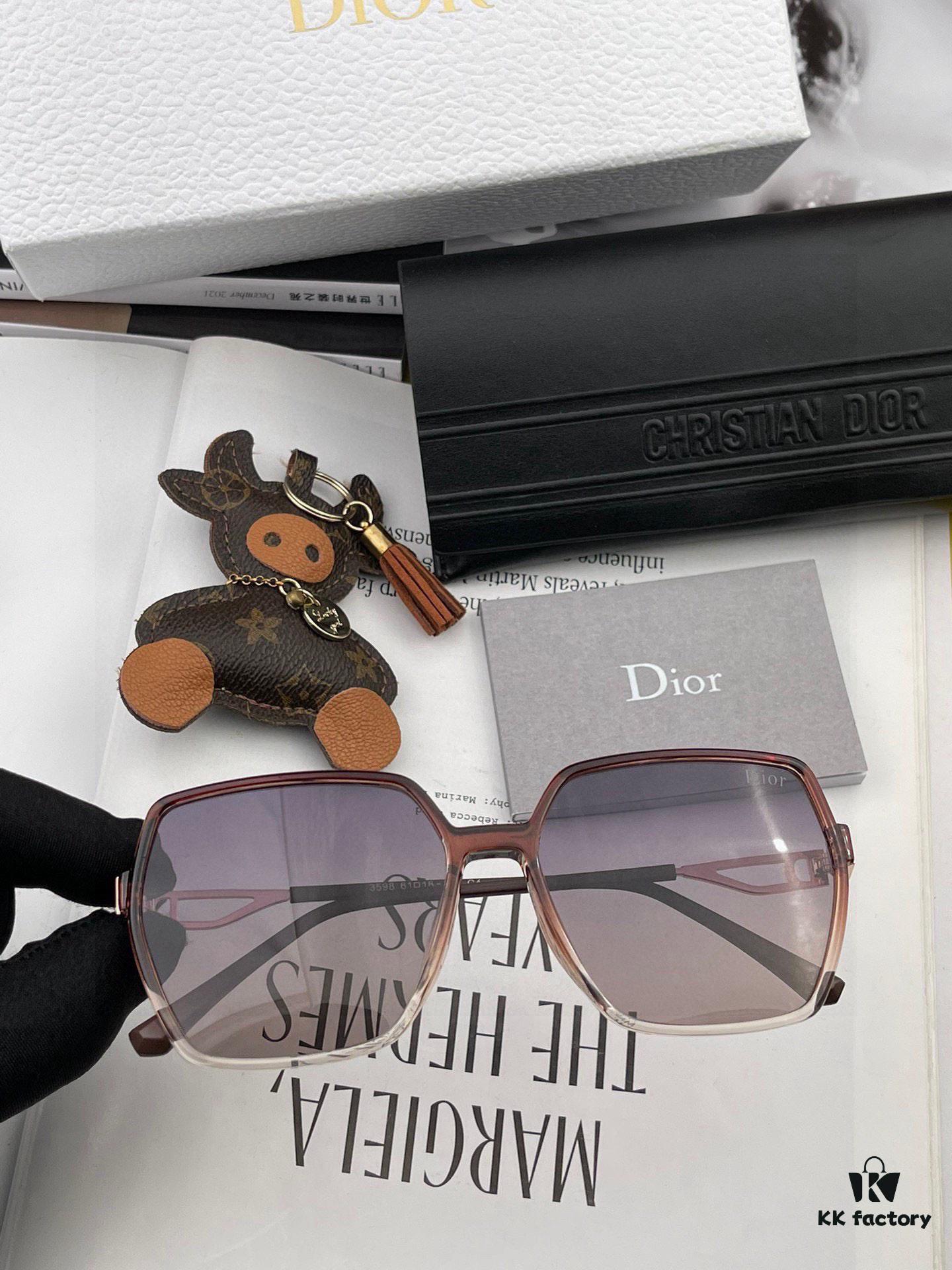 6931fee73a89a121ed54eec9 DIOR 2025 Spring New Arrival Trendy Fashion Square Polarized Sunglasses High-Quality Comfortable Wear Influencer Style Women's HD Polarized Sunglasses with Premium TR Frame Model: CD8359