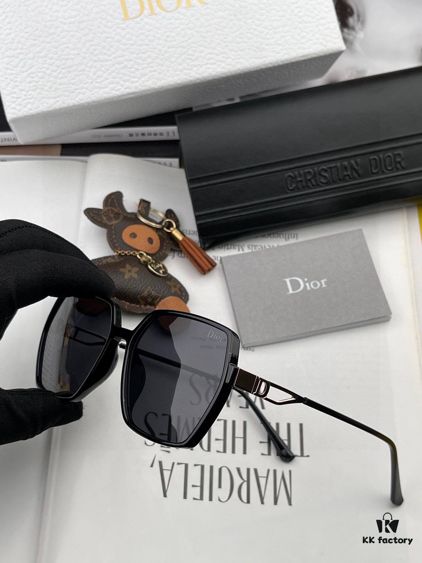 6931fee73a89a121ed54eecc DIOR 2025 Spring New Arrival Trendy Fashion Square Polarized Sunglasses High-Quality Comfortable Wear Influencer Style Women's HD Polarized Sunglasses with Premium TR Frame Model: CD8359