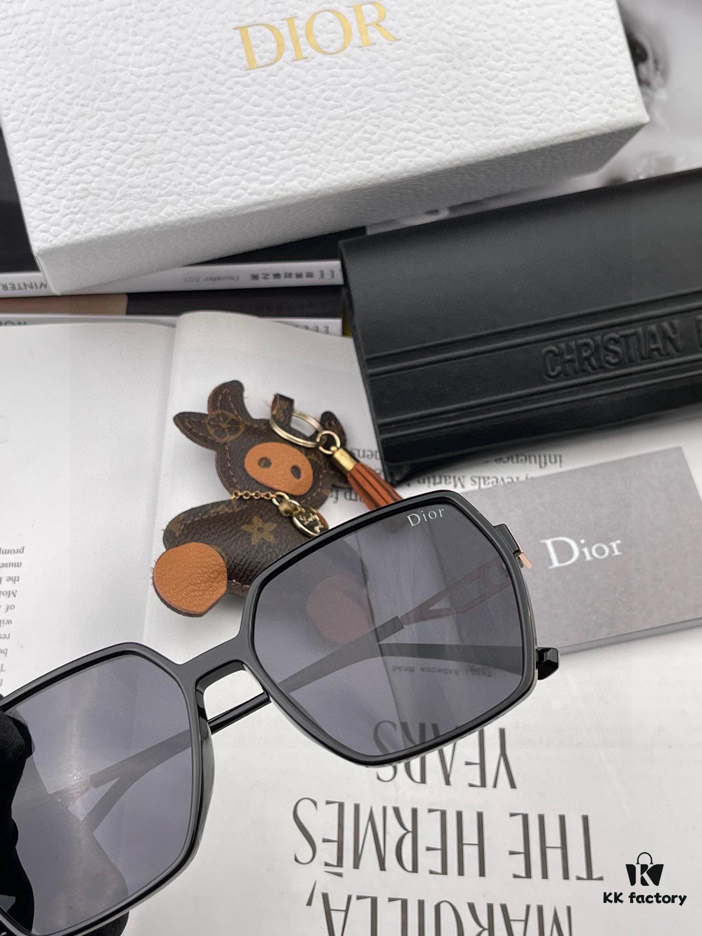 6931fee73a89a121ed54eecd DIOR 2025 Spring New Arrival Trendy Fashion Square Polarized Sunglasses High-Quality Comfortable Wear Influencer Style Women's HD Polarized Sunglasses with Premium TR Frame Model: CD8359