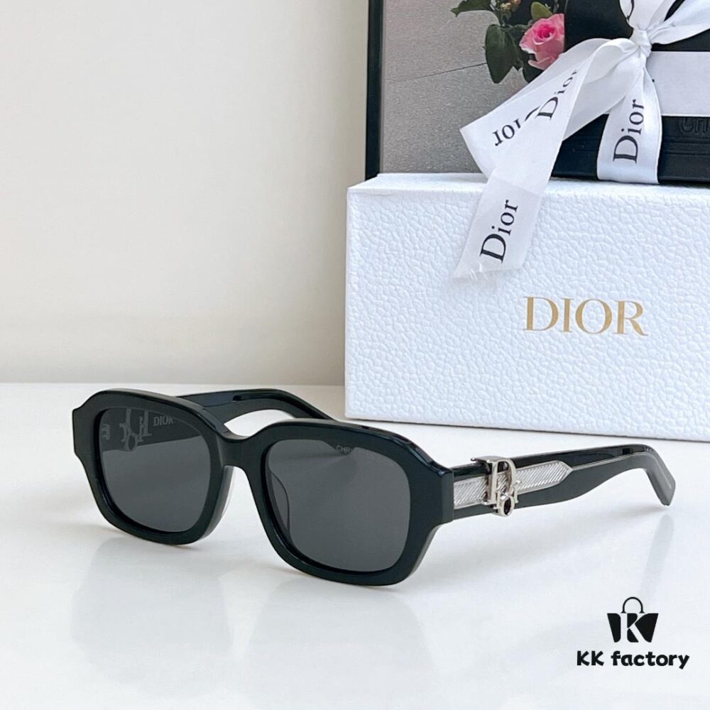 6931feed3a89a121ed54ef23 110 DIOR Oblique S2I Sunglasses