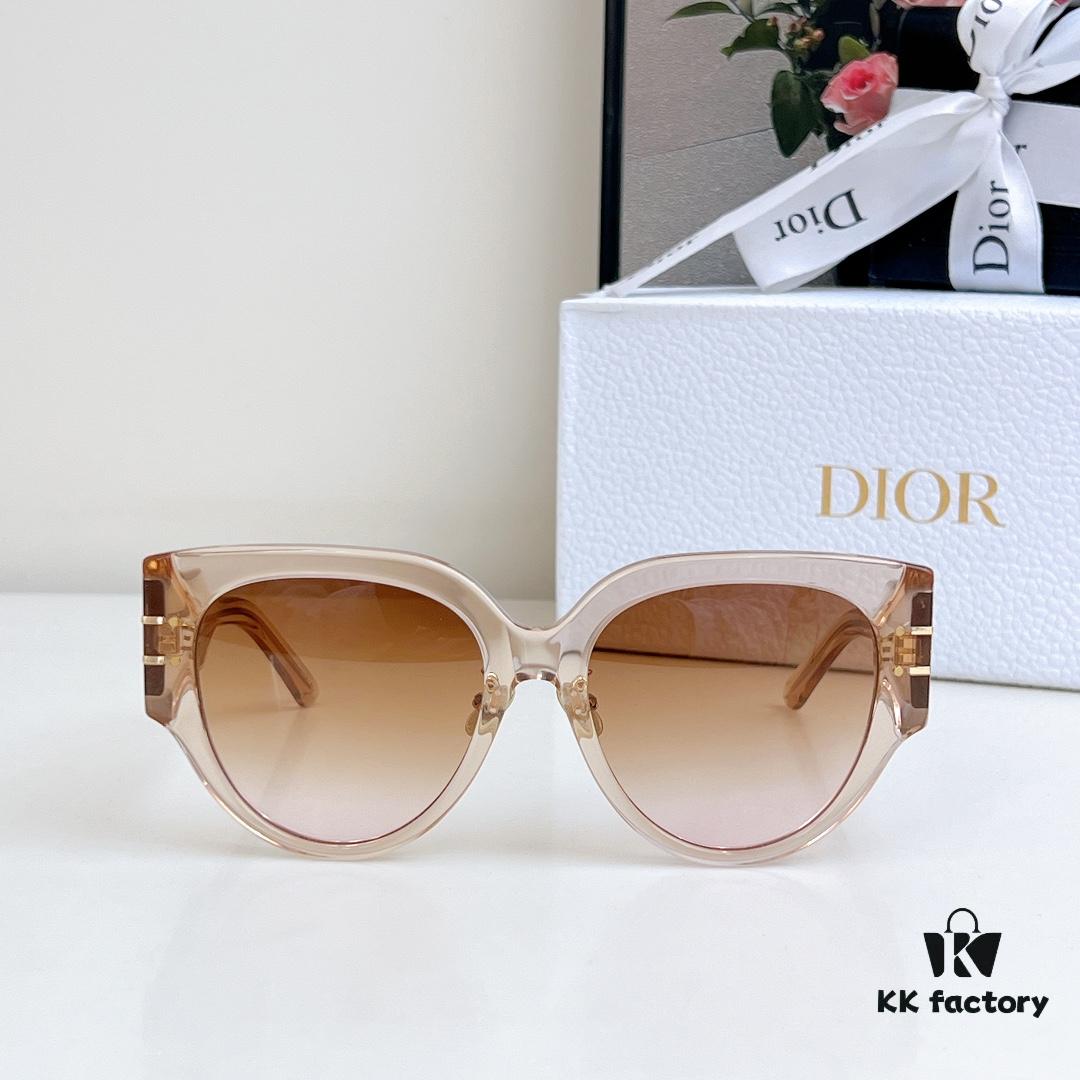 110 DIOR Signature R2F Sunglasses