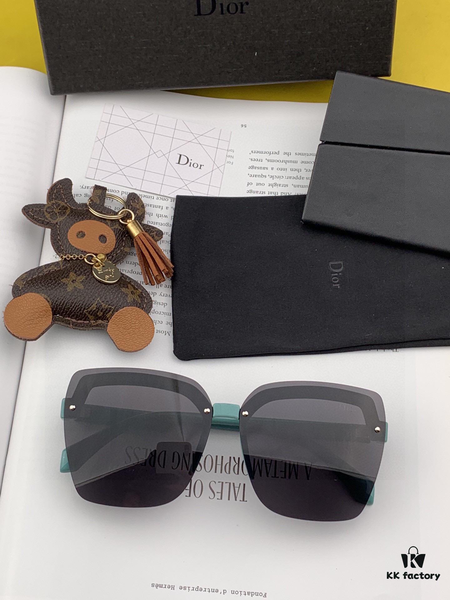 DIOR 2025 Spring New Arrival Square Sunglasses, Favored by Influencers for Full Charm – Playful and Sweet with Enhanced Facial Fit, Premium Metal Finish