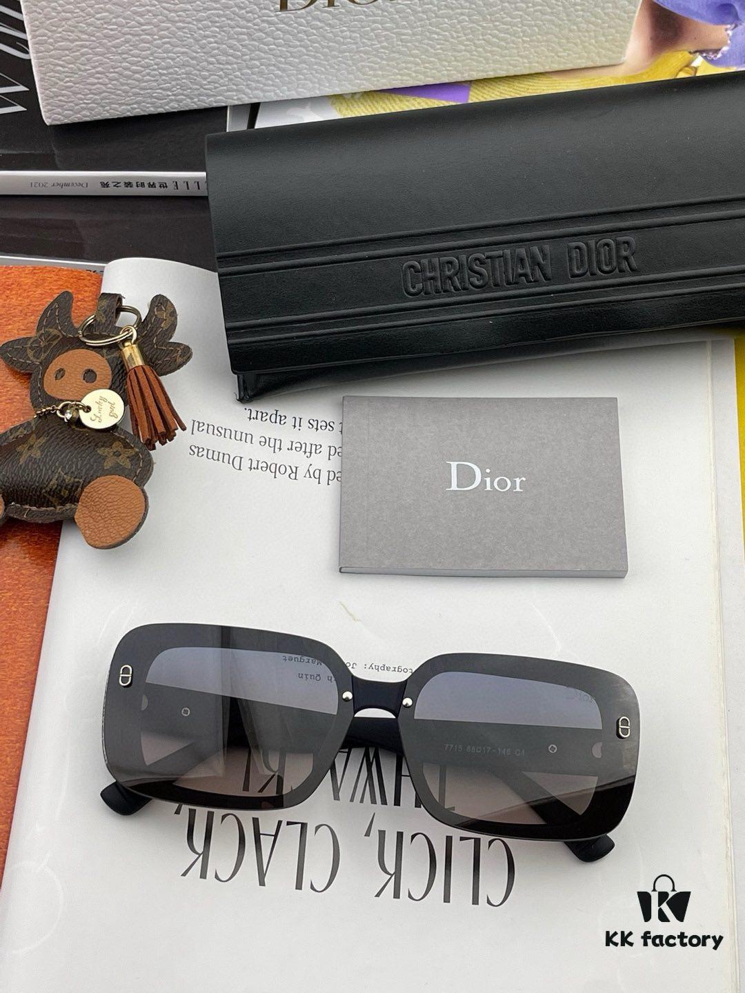 6931fefa3a89a121ed54efc8 【DIOR】2025 Spring New Arrival Trendy Fashion Square Polarized Sunglasses High-Quality Comfortable Fit Influencer Style Women's HD Polarized Sunglasses 🕶️ High-Quality TR Frame Model: CD5771