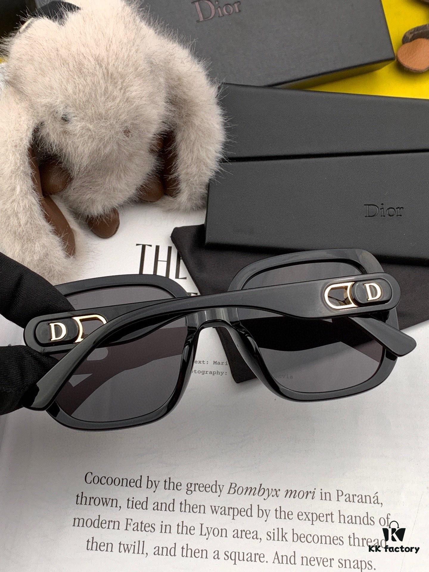 6931ff033a89a121ed54f047 【DIOR】2024 Spring New Arrival Trendy Fashion Square Polarized Sunglasses, High-Quality Comfortable Wear, Influencer Popular Style, Women's HD Thickened Polarized Sunglasses