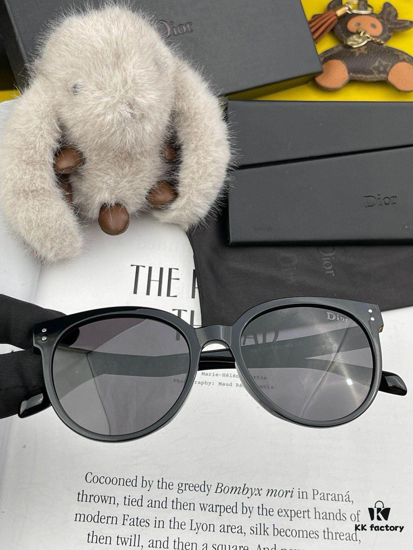 6931ff043a89a121ed54f055 【DIOR】2024 Spring New Arrival Trendy Fashion Square Polarized Sunglasses High-Quality Comfortable Fit Influencer Favorite Women's HD Polarized Sunglasses 🕶️ High-Quality TR Frame Model: CD5106