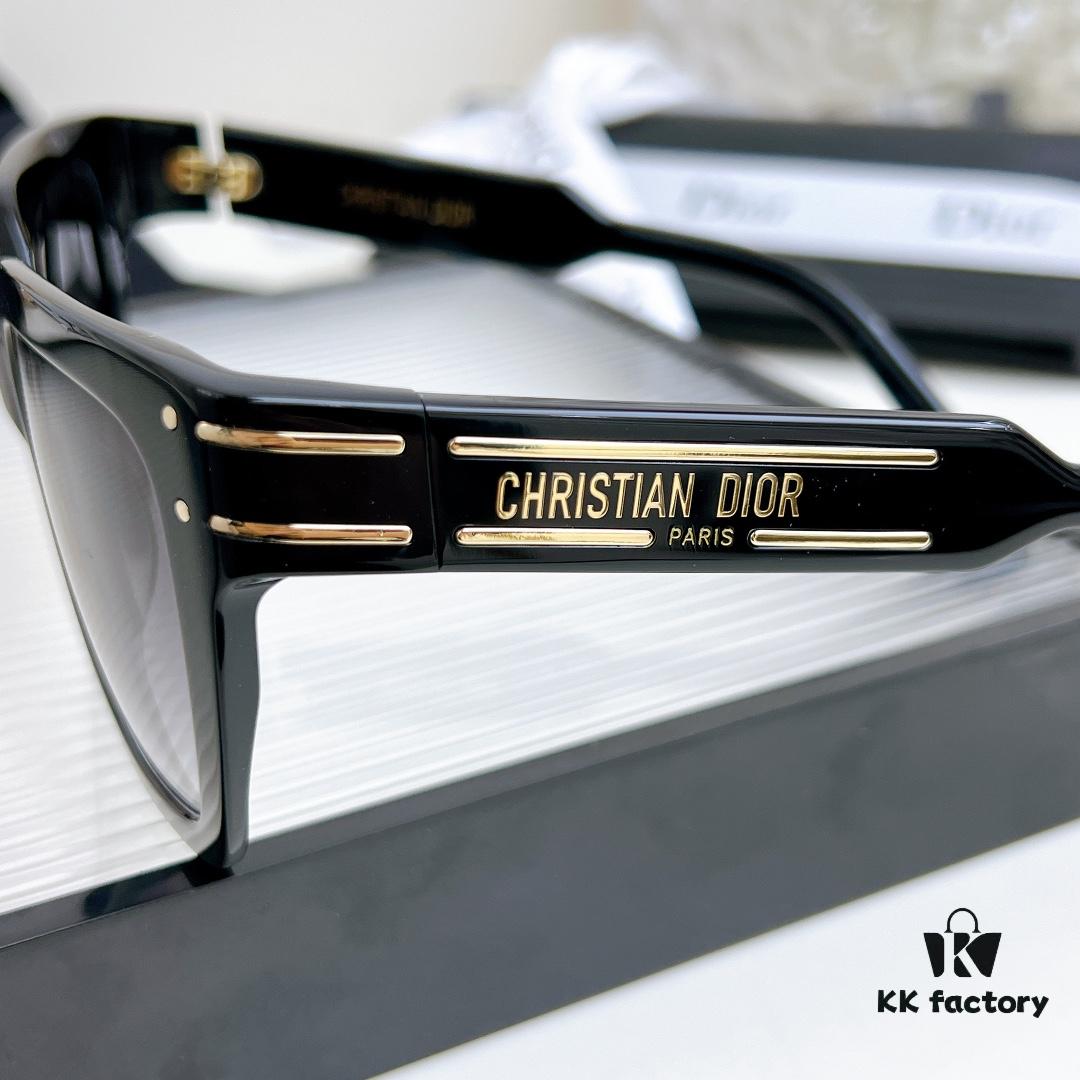 6931ff053a89a121ed54f05f 140 DIO* Original High Version MODEL: Dior Signature S10F SIZE: 55 17-135