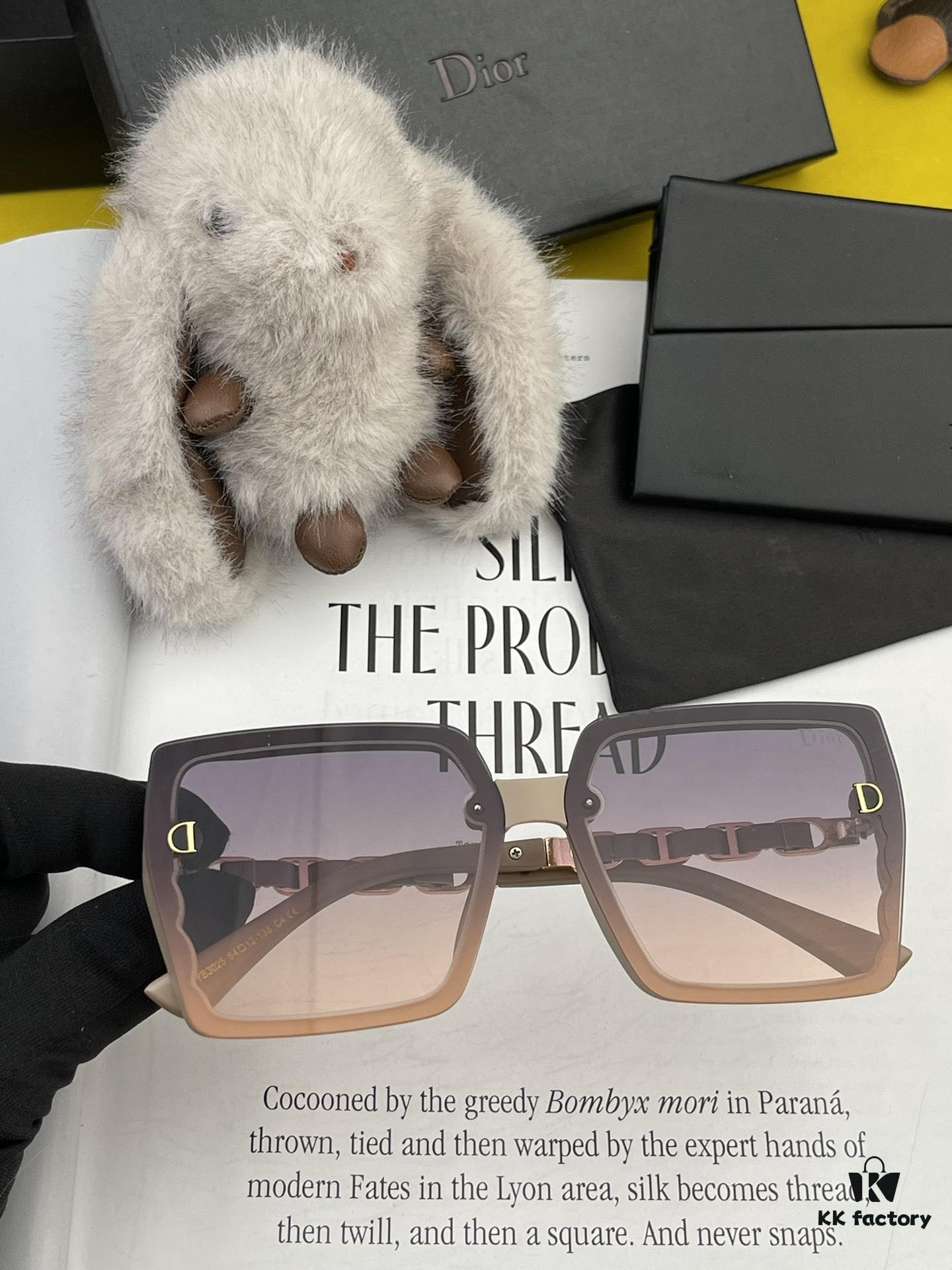 6931ff293a89a121ed54f231 DIOR 2024 Spring New Arrival Original Shipment Viral Luxury Square Sunglasses Classic One-Piece Frame UV Protection High-Quality Authentic Design Model CD5302
