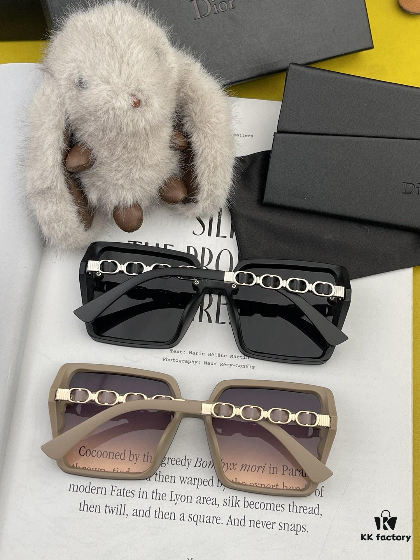 6931ff293a89a121ed54f236 DIOR 2024 Spring New Arrival Original Shipment Viral Luxury Square Sunglasses Classic One-Piece Frame UV Protection High-Quality Authentic Design Model CD5302