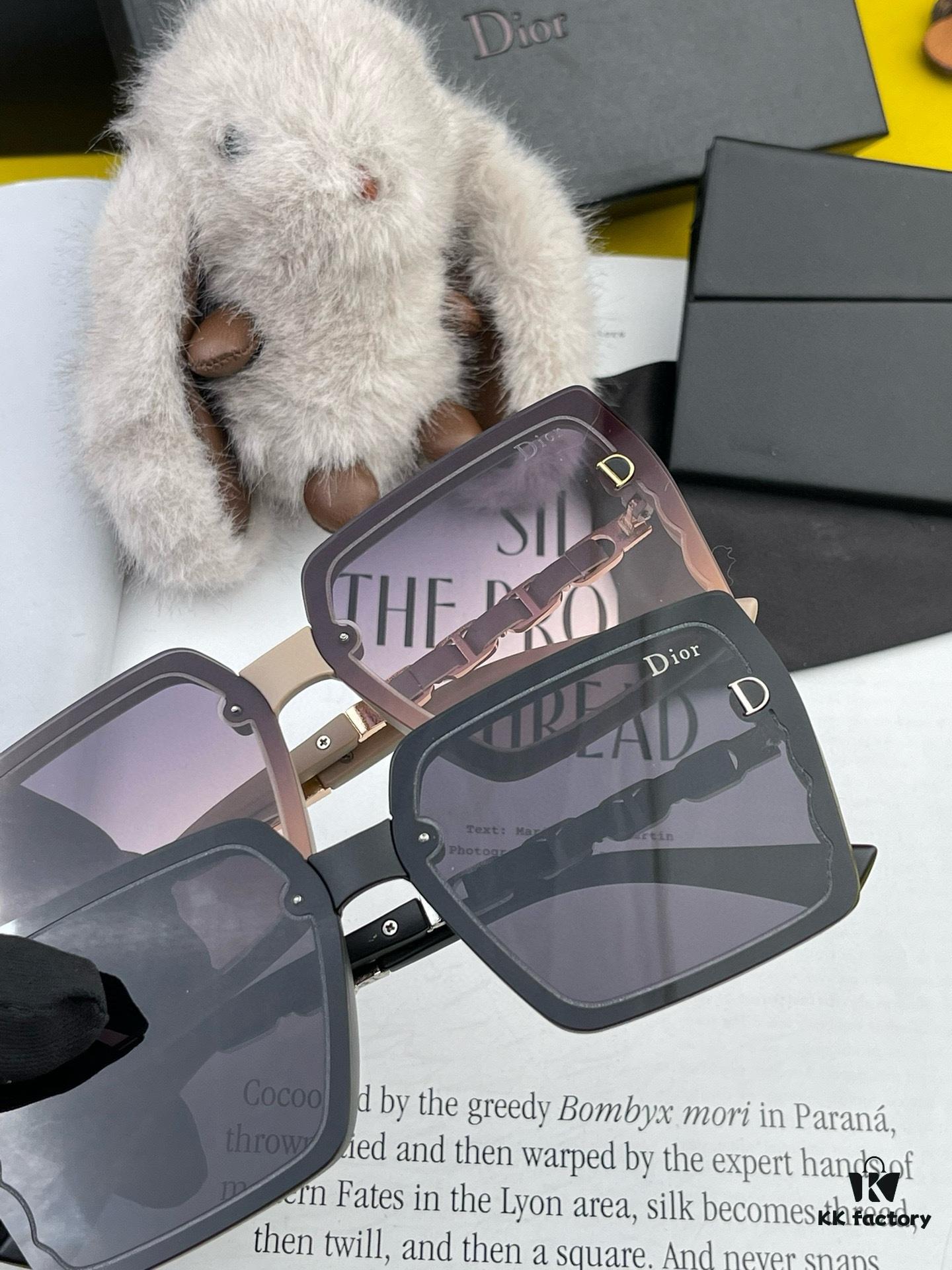6931ff2f3a89a121ed54f285 DIOR 2024 Spring New Arrival Original Shipment Influencer Super Hit Blue Classic Luxury Worldwide Fashion Square Sunglasses Premium Quality Authentic High-End Logo Model: CD5302