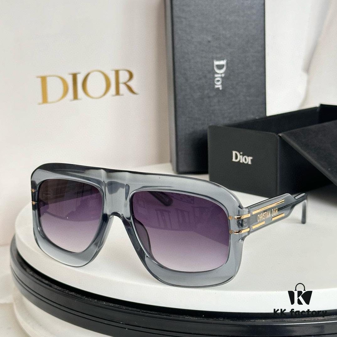 6931ff2f3a89a121ed54f28c DIOR Signature M1U Sunglasses - Size 52□20-145
