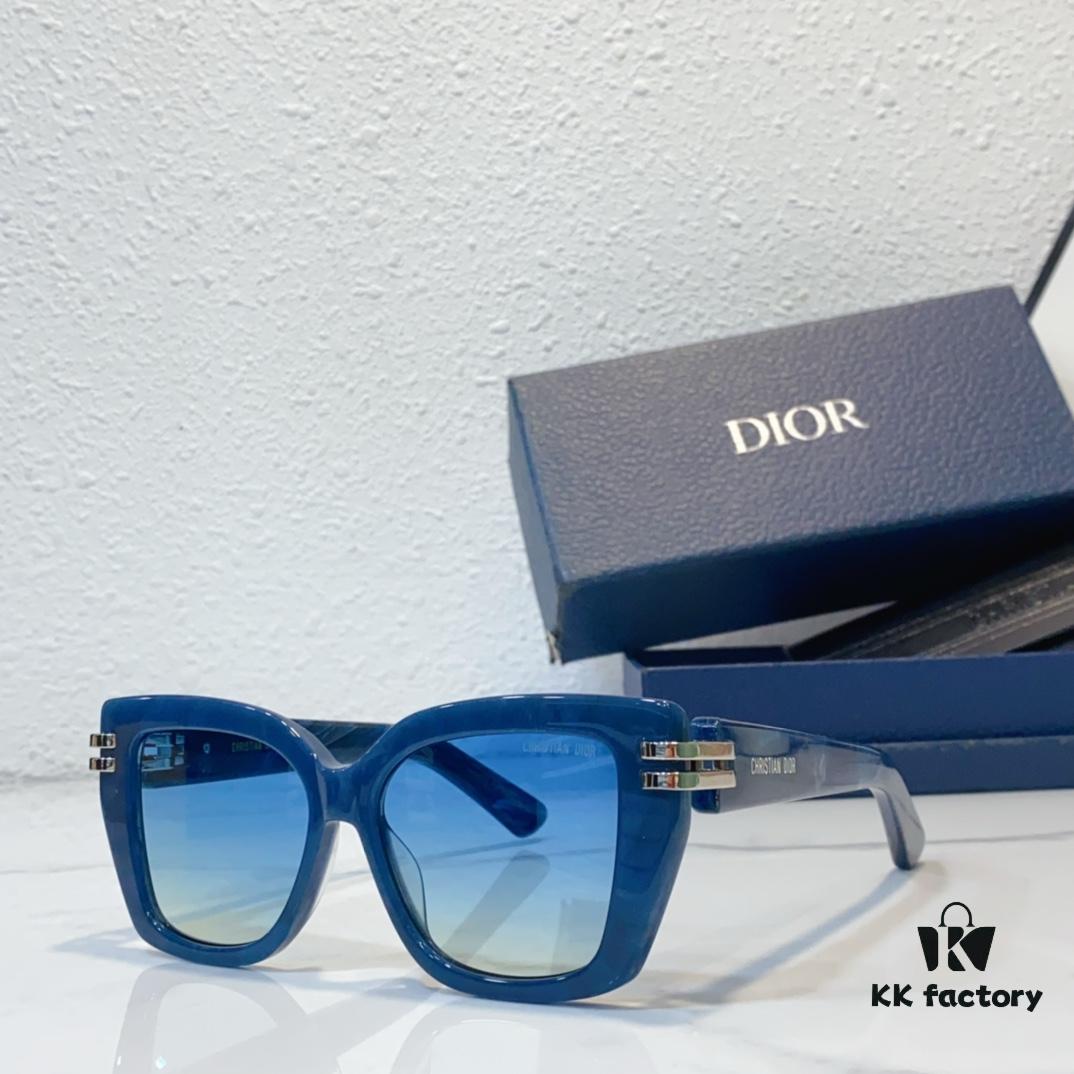 140 DIO* STAR STAR STAR MODEL: CDIOR S1I STAR STAR STAR SIZE: 53-15-145 STAR STAR STAR Eyeglasses Sunglasses
