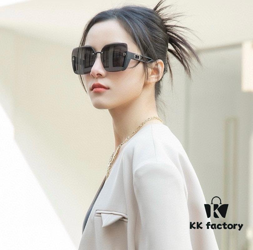 6931ff343a89a121ed54f2be DIOR 2024 Spring New Arrival Trendy Fashion Square Frame Sunglasses High-Quality Comfortable Wear Popular Influencer Style Women's HD Sunglasses 🕶️ High-Quality TR Frame Model: CD6970