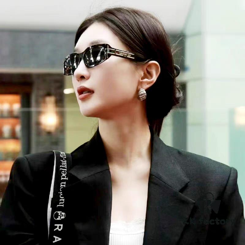 6931ff383a89a121ed54f2eb Dior 2024 New Arrival Unisex Fashion Retro Square Sunglasses Elegant and Stylish Lightweight Slim Frame Signature S9U Sun Glasses