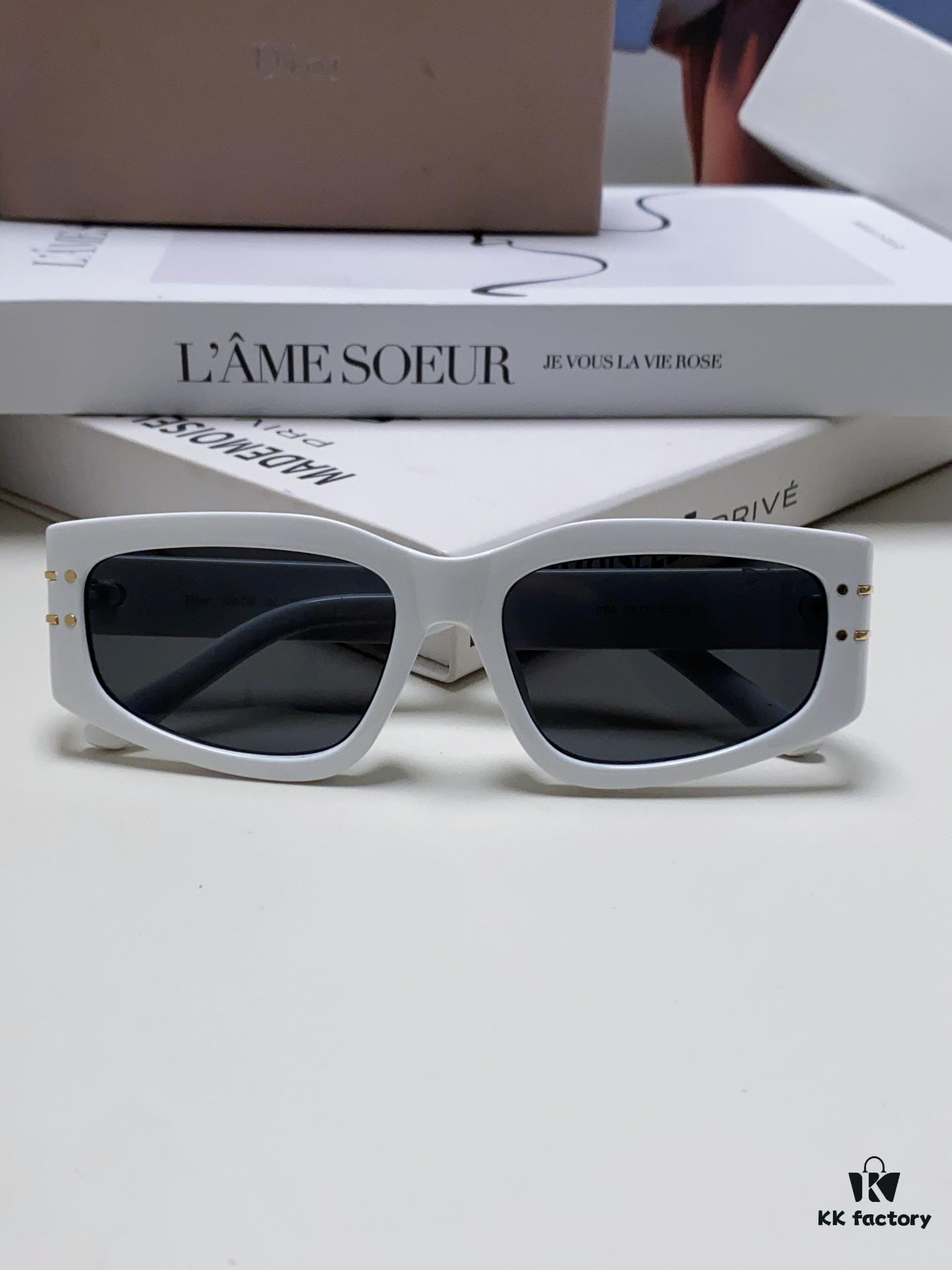 6931ff3a3a89a121ed54f307 Dior 2024 New Arrival Unisex Fashion Retro Square Sunglasses, Elegant and Lightweight with Slim Rectangular Frame, Signature S9U Eyewear
