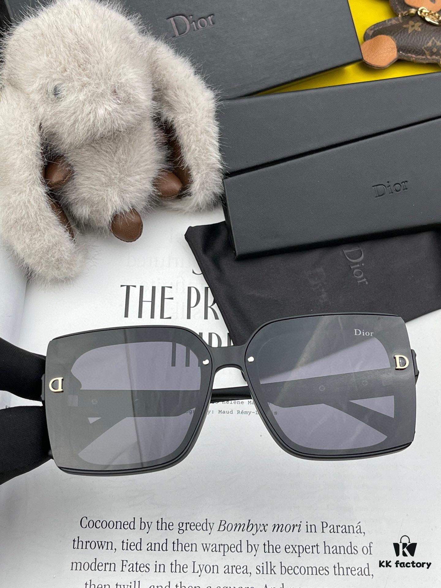6931ff413a89a121ed54f35c 【DIOR】2024 Spring New Arrival Trendy Fashion Square Polarized Sunglasses High-Quality Comfortable Fit Influencer Popular Style Women's HD Thickened Polarized Sunglasses 🕶️ High-Quality TR Frame Model: CD1615