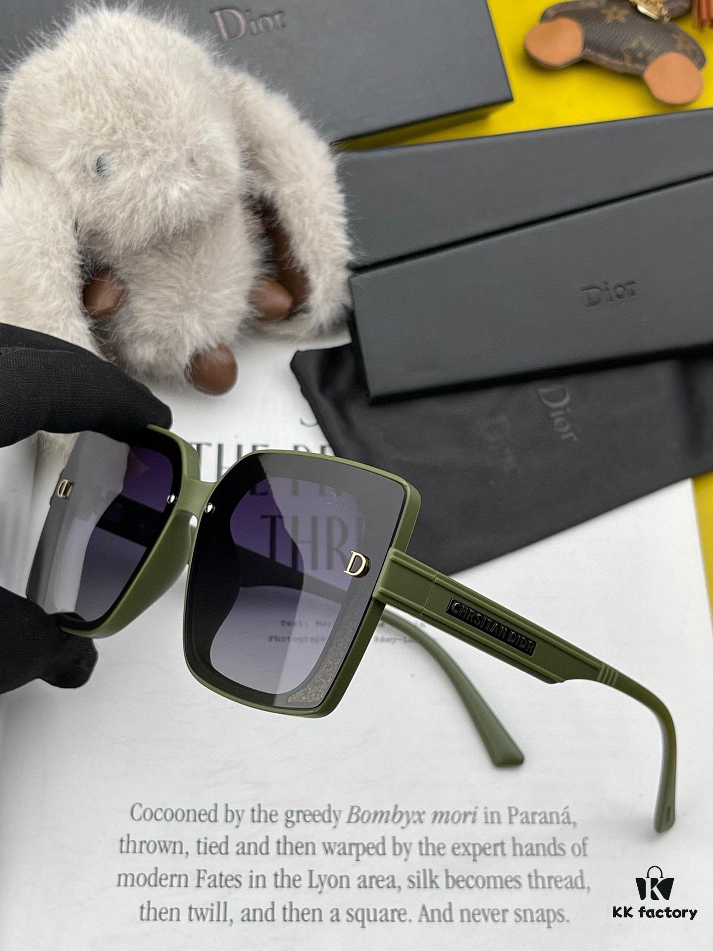 6931ff413a89a121ed54f35d 【DIOR】2024 Spring New Arrival Trendy Fashion Square Polarized Sunglasses High-Quality Comfortable Fit Influencer Popular Style Women's HD Thickened Polarized Sunglasses 🕶️ High-Quality TR Frame Model: CD1615