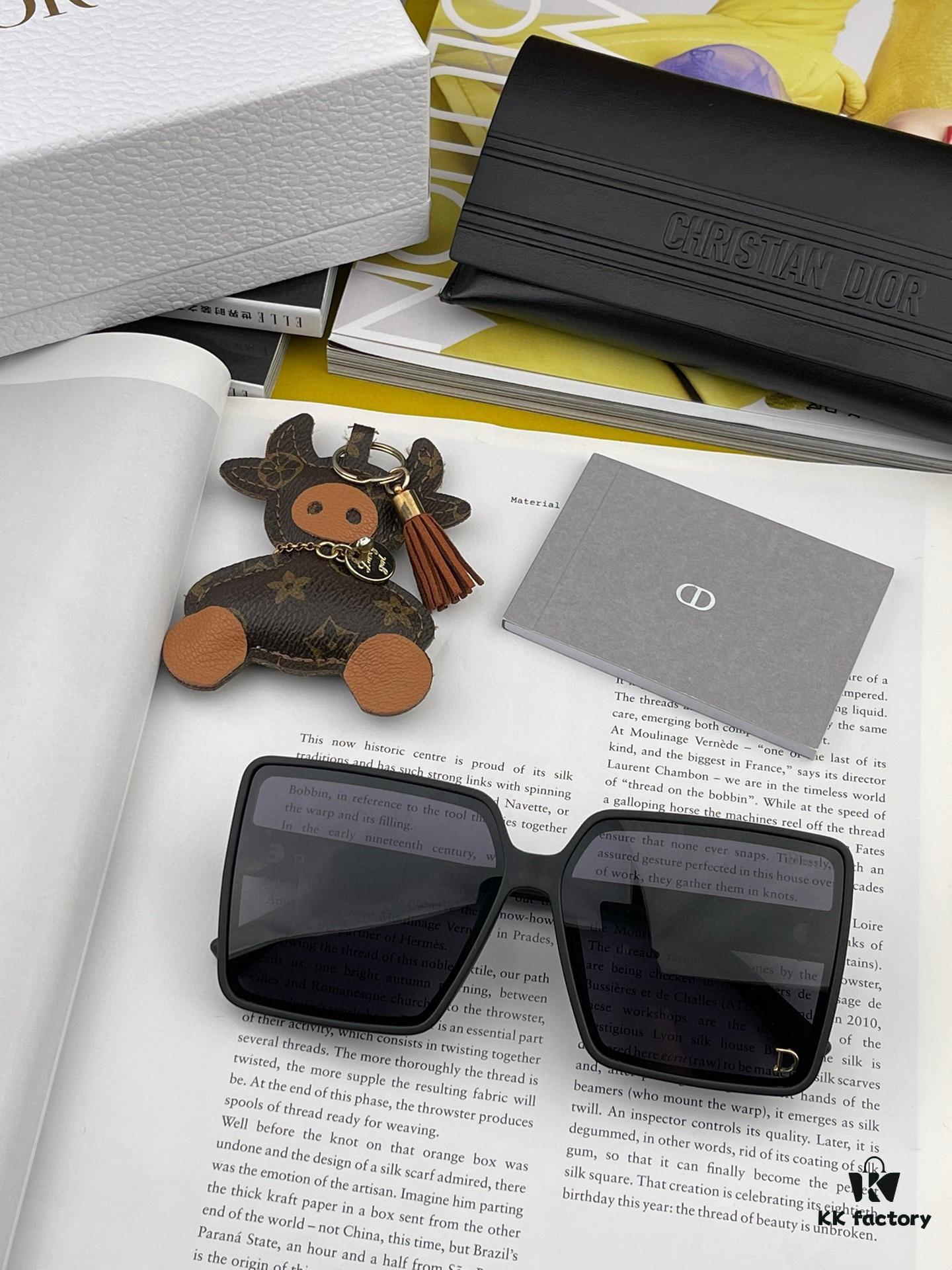 6931ff4a3a89a121ed54f3d1 【DIOR】2024 Spring New Arrival Trendy Fashion Square Polarized Sunglasses High-Quality Comfortable Wear Influencer Style Women's HD Thickened Polarized Sunglasses 🕶️ High-Quality TR Frame Model: CD1595