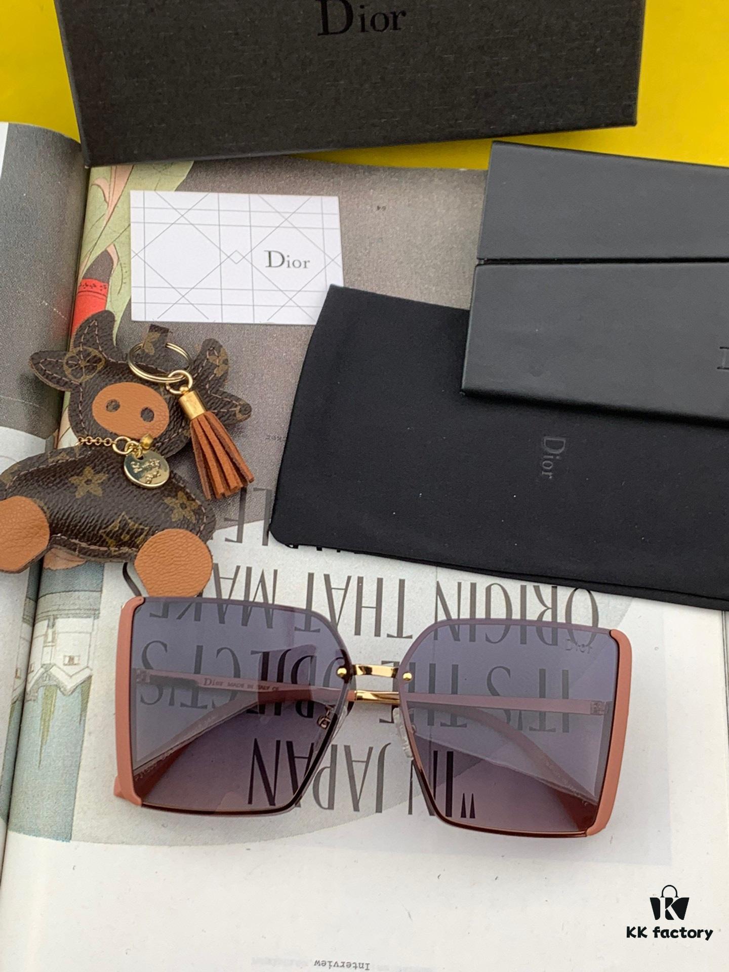 6931ff553a89a121ed54f468 【TR Polarized Series】DIOR Classic Square Frame Design, Flattering on All Face Shapes, Perfectly Matches Coats or Dresses, Exuding Elegance and Style