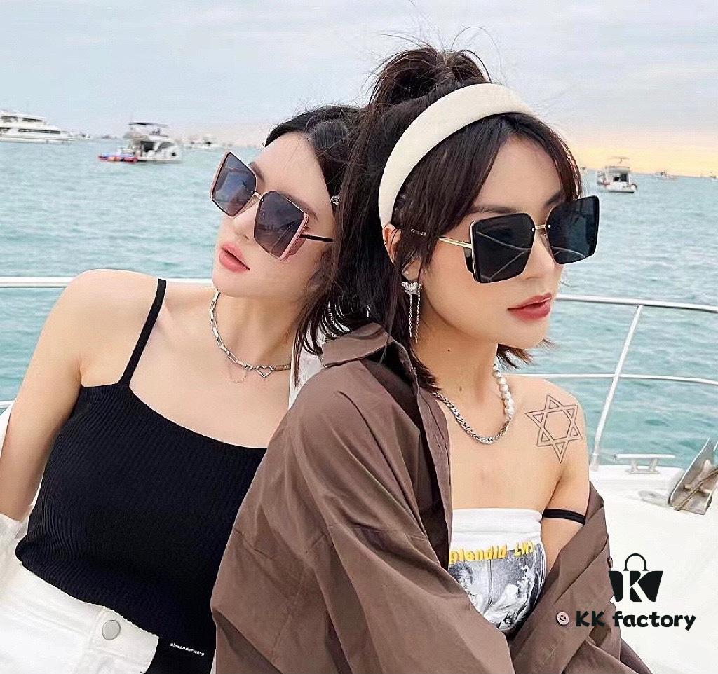 6931ff563a89a121ed54f46e 【TR Polarized Series】DIOR Classic Square Frame Design, Flattering on All Face Shapes, Perfectly Matches Coats or Dresses, Exuding Elegance and Style