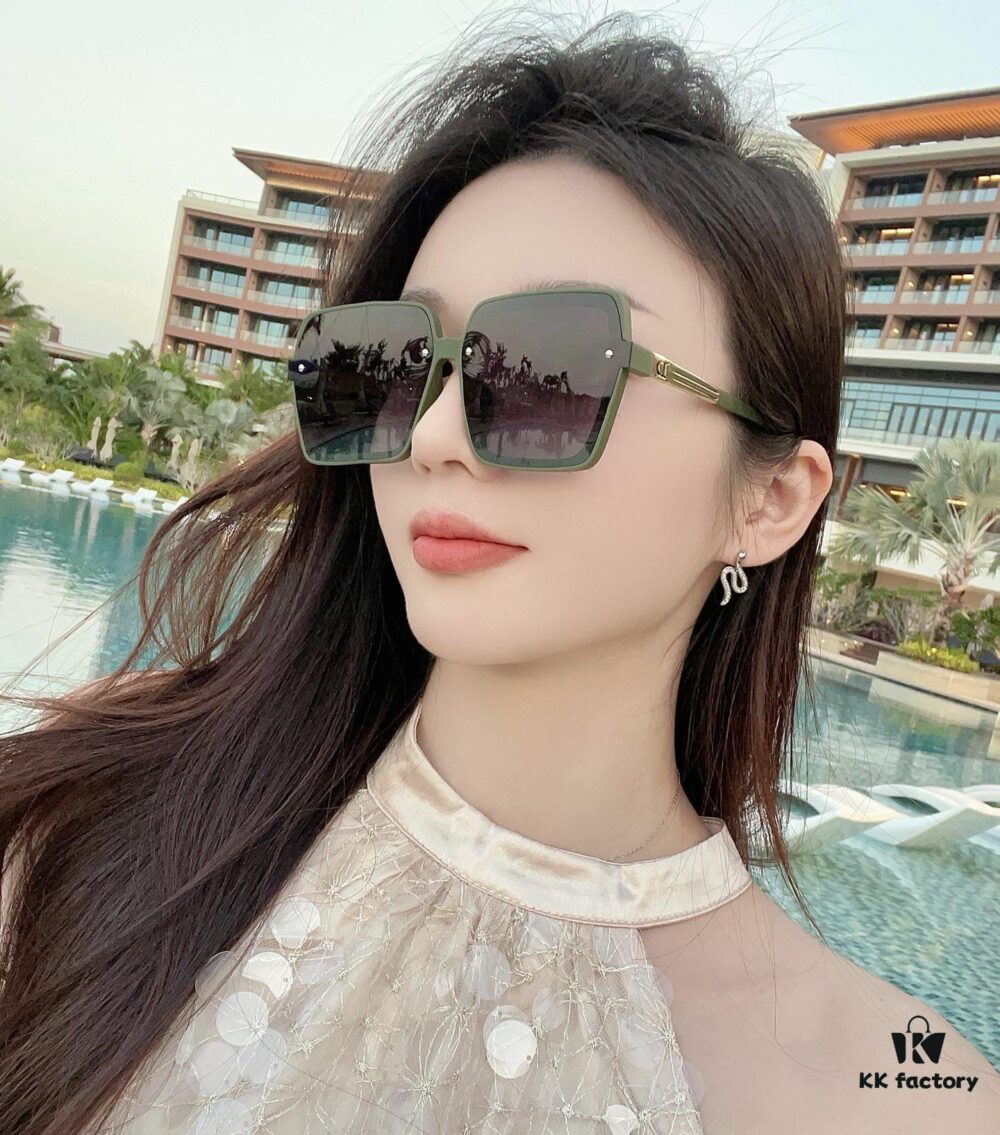 6931ff5c3a89a121ed54f4be DIOR 2024 Spring New Arrival Trendy Fashion Square-Frame Polarized Sunglasses High-Quality Comfortable Wear Influencer Style Women's HD Polarized Sunglasses