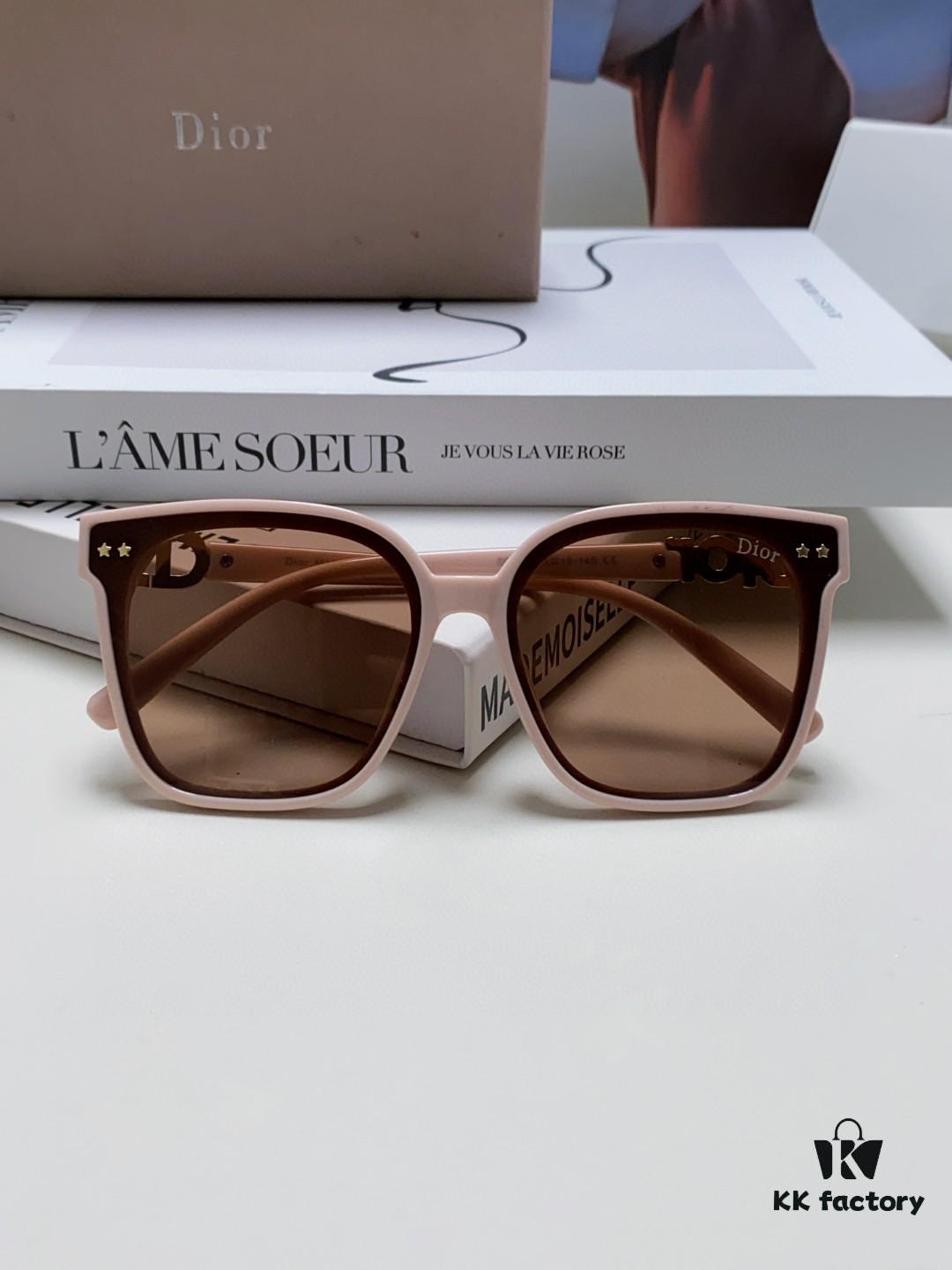 6931ff693a89a121ed54f567 DIOR 2024 Square Frame D Asymmetrical Letter Design Fully Set with Micro Diamonds 💎 Classic Timeless Square Shape with Star Accents Trending Fashion Sunglasses