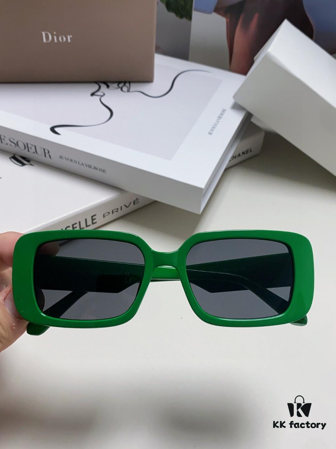 6931ff713a89a121ed54f5c5 Dior 2024 New Square Sunglasses for Women, Stylish Letter Design UV-Protective Trendy Oversized Cool Fashion Eyewear, Oval Square Frame
