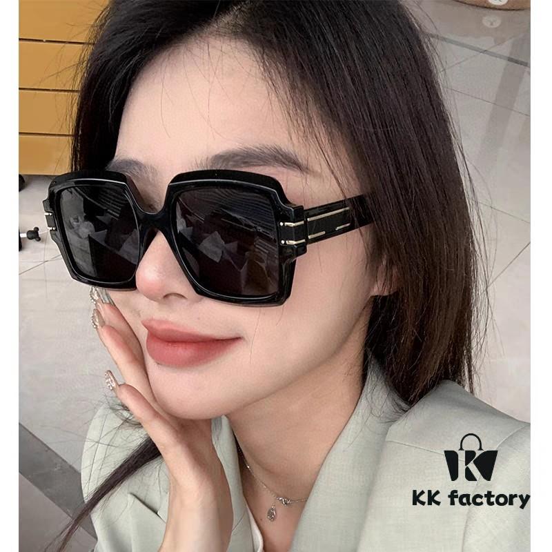 6931ff733a89a121ed54f5e0 DIOR Street-Style Retro Unisex Square Sunglasses with Signature Design - Vintage, Elegant and Avant-Garde