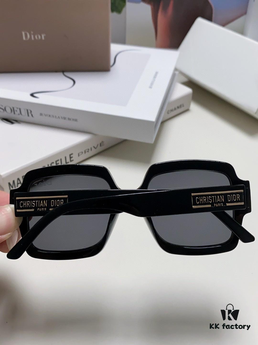 6931ff733a89a121ed54f5e6 DIOR Street-Style Retro Unisex Square Sunglasses with Signature Design - Vintage, Elegant and Avant-Garde