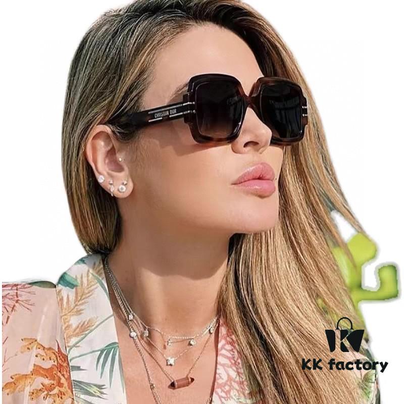 DIOR Street-Style Retro Unisex Square Sunglasses with Signature Elegant and Avant-Garde Design