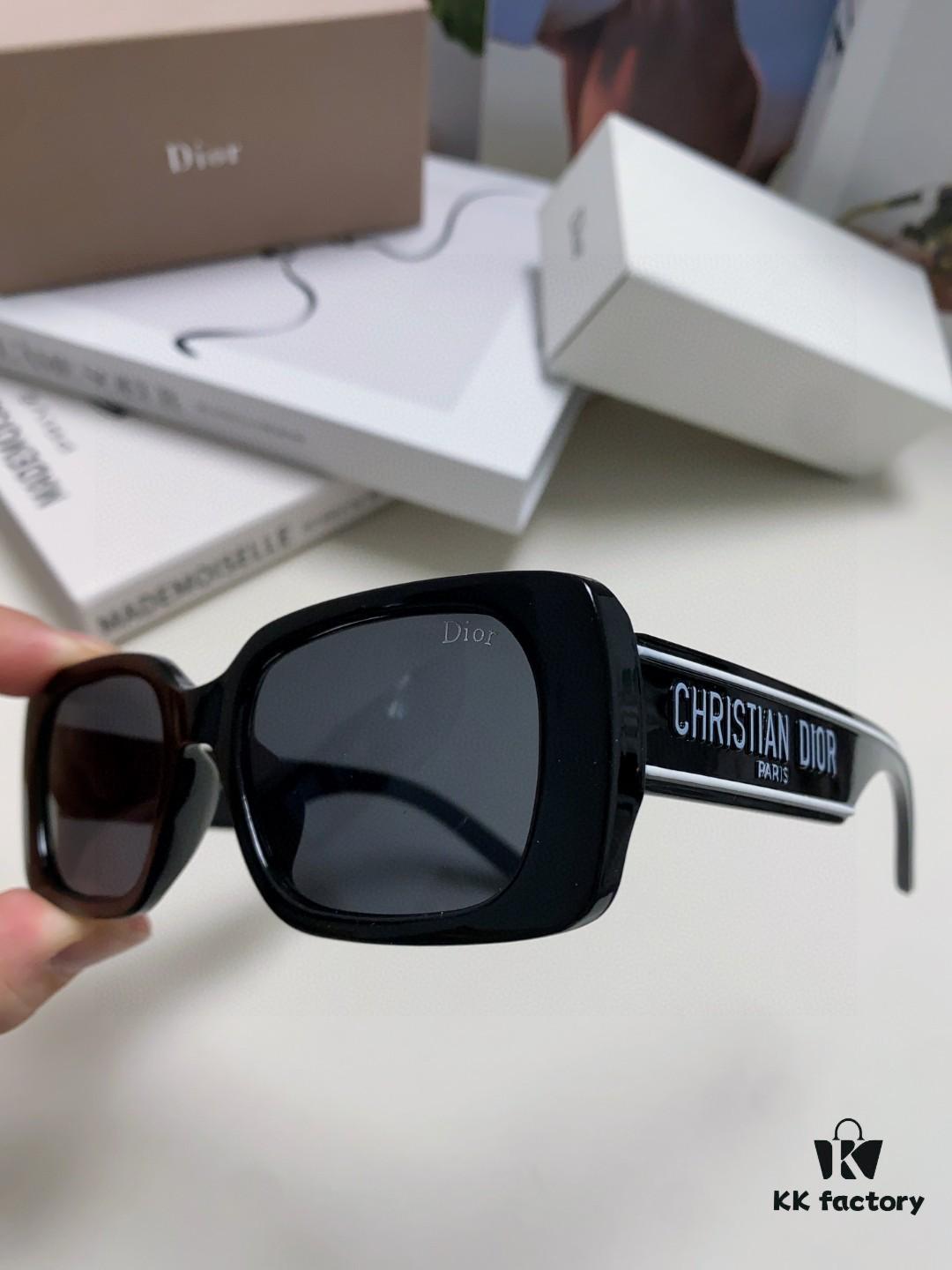 6931ff7c3a89a121ed54f652 Dior 2024 Spring/Summer Sunglasses Wildio S2U Stylish Retro Square Frame UV Protection Fashionable and Comfortable Unisex Sun Glasses