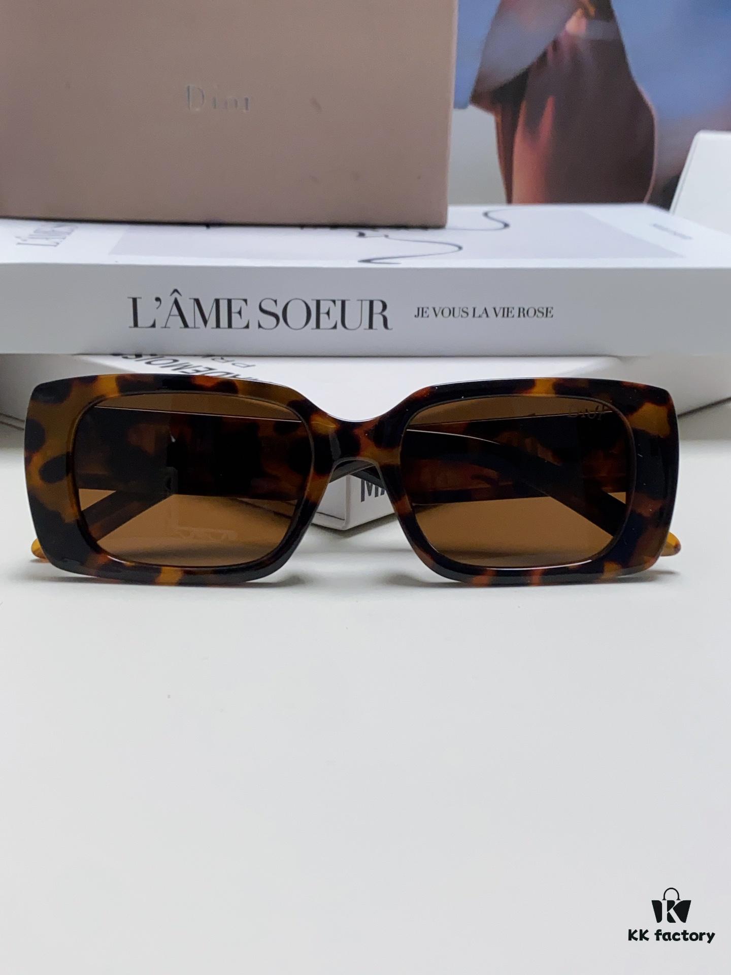 6931ff7c3a89a121ed54f65f Dior 2024 Spring/Summer Sunglasses Stylish and Elegant High Quality Fashion Retro Wildio S2U Sun Glasses Trendy Square Frame Shades