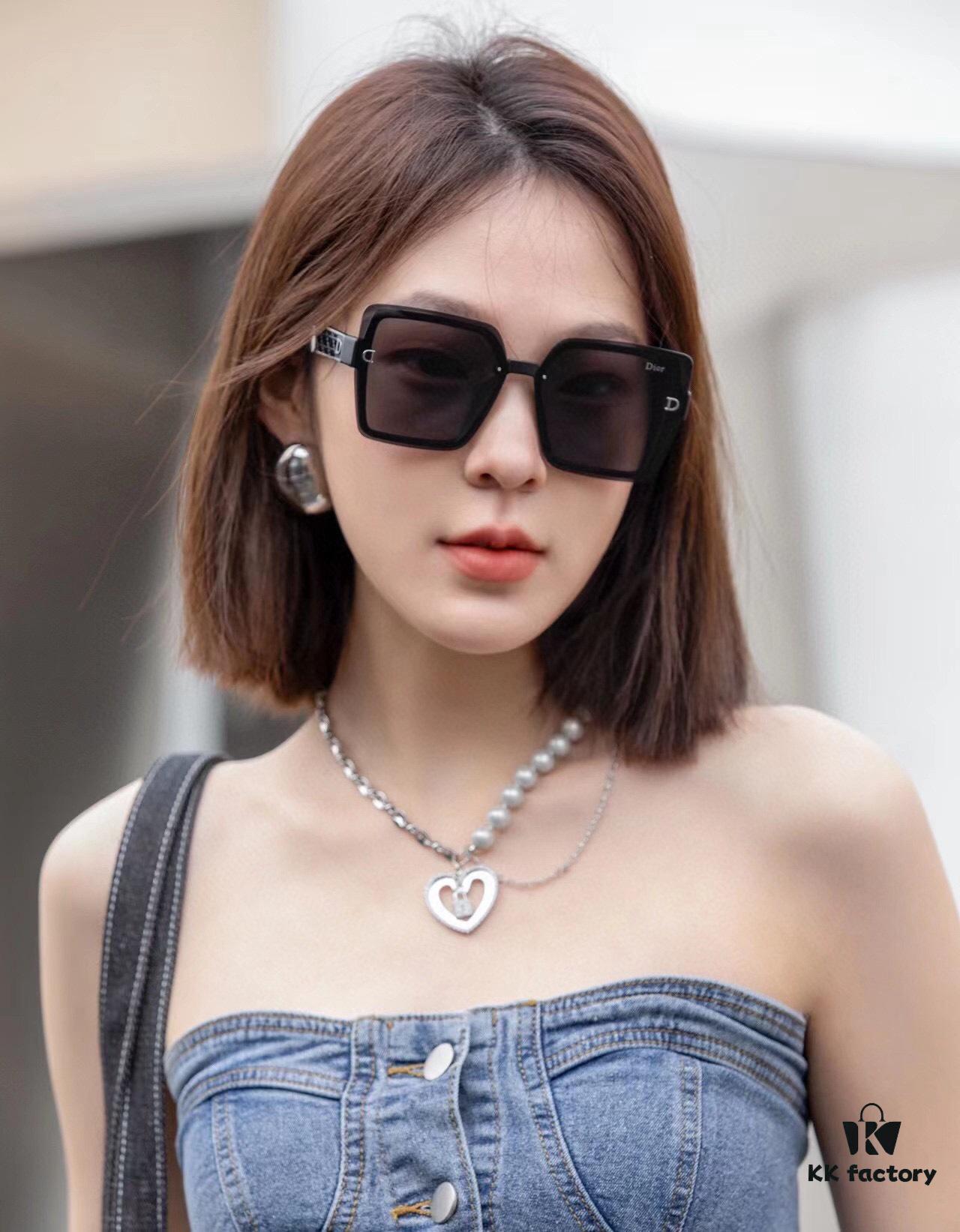 6931ff7e3a89a121ed54f66a 【DIOR】2024 Spring New Arrival Trendy Fashion Square Polarized Sunglasses High-Quality Comfortable Wear Influencer Style Women's HD Thickened Polarized Sunglasses 🕶️ High-Quality TR Frame Model: CD1086