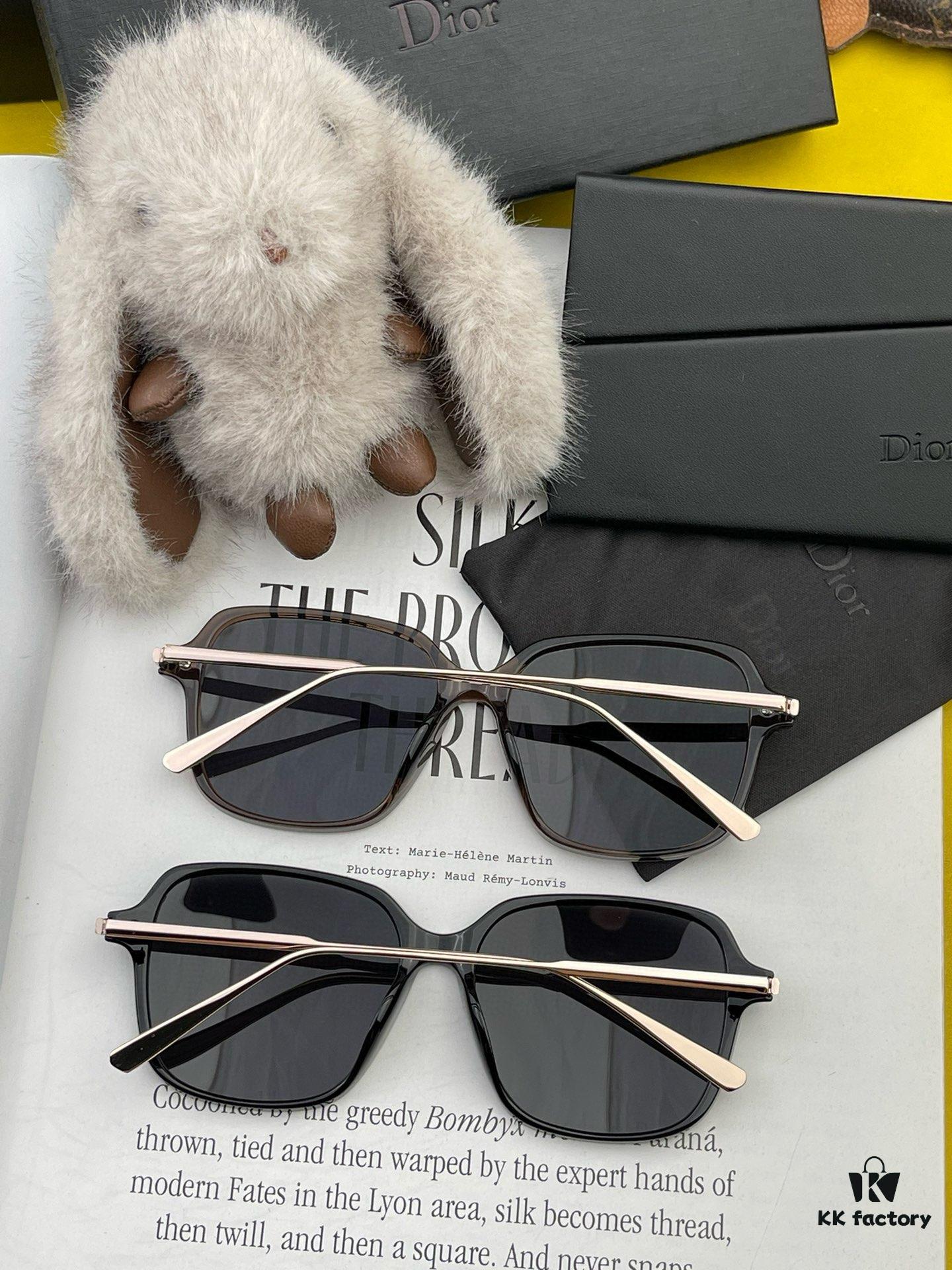 6931ff813a89a121ed54f69b DIOR New Model Aviator Sunglasses, Celebrity-Favorite Unisex Pilot Shades, Model: CD82804