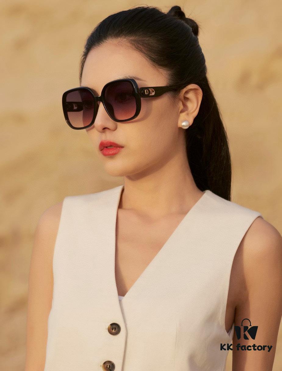 6931ff823a89a121ed54f6a6 【DIOR】2024 Spring New Arrival Trendy Fashion Square Polarized Sunglasses High-Quality Comfortable Fit Influencer Style Women's HD Thickened Polarized Sunglasses🕶️ High-Quality TR Frame Model: CD3313