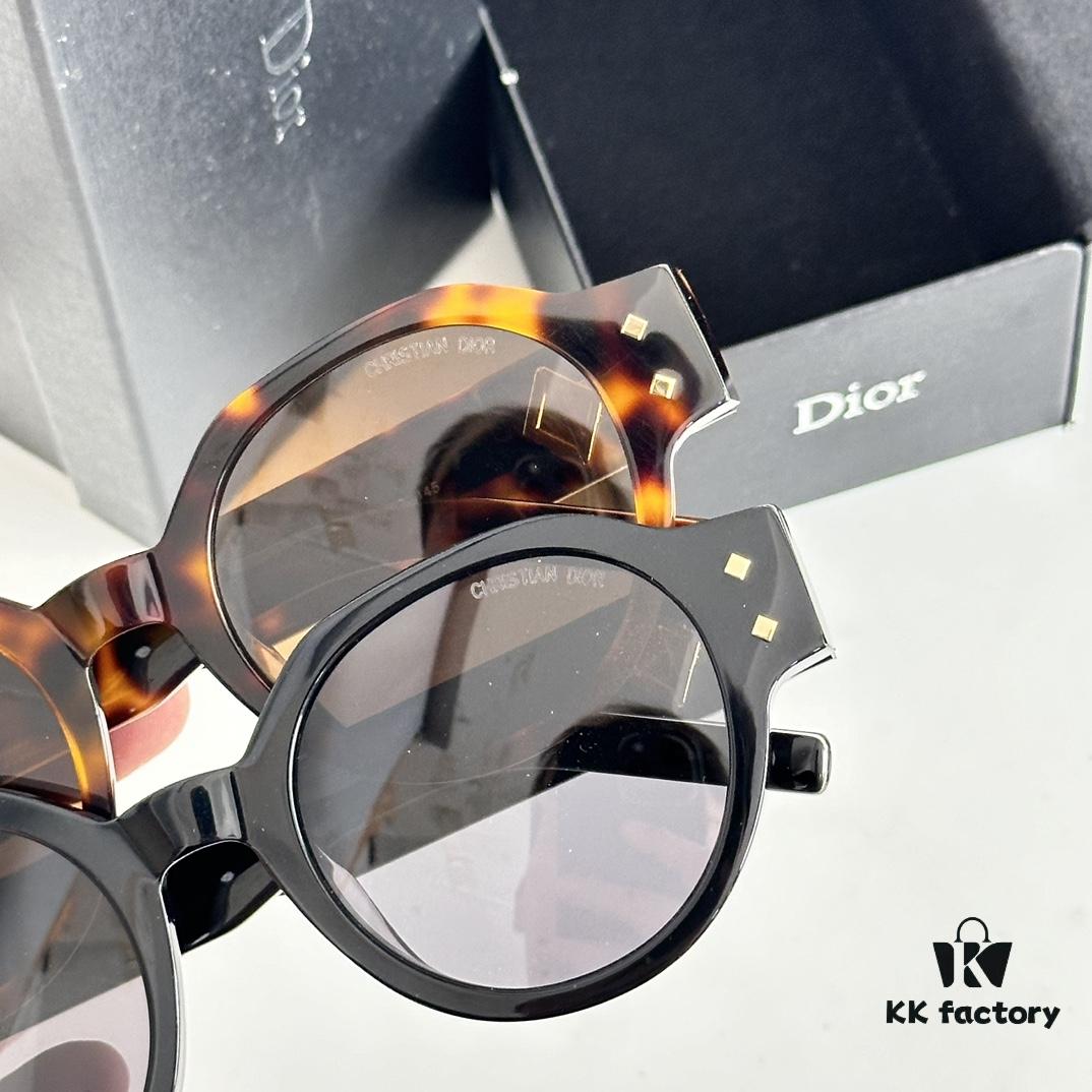 DIOR Dior Diamond R3F Sunglasses Size: 50 □ 23-145