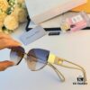 6931ff873a89a121ed54f6e9 Dior 2024 New Cat-Eye Frame Luxurious Lightweight Women's Sunglasses, Fashionable Streetwear Trendy Influencer Shades from Xiaohongshu