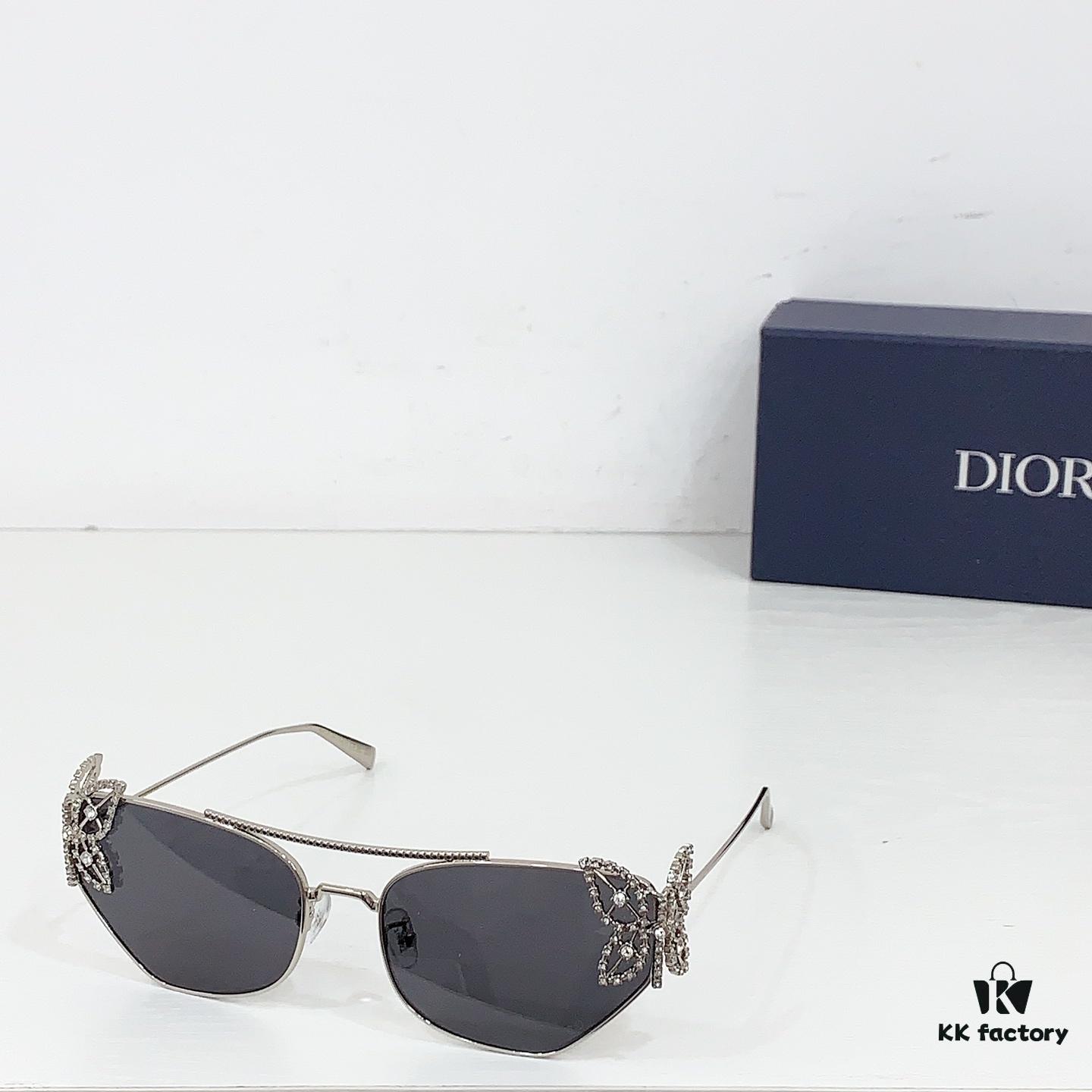 145 DIO*DIOR FANTASTIC AB1U Sunglasses