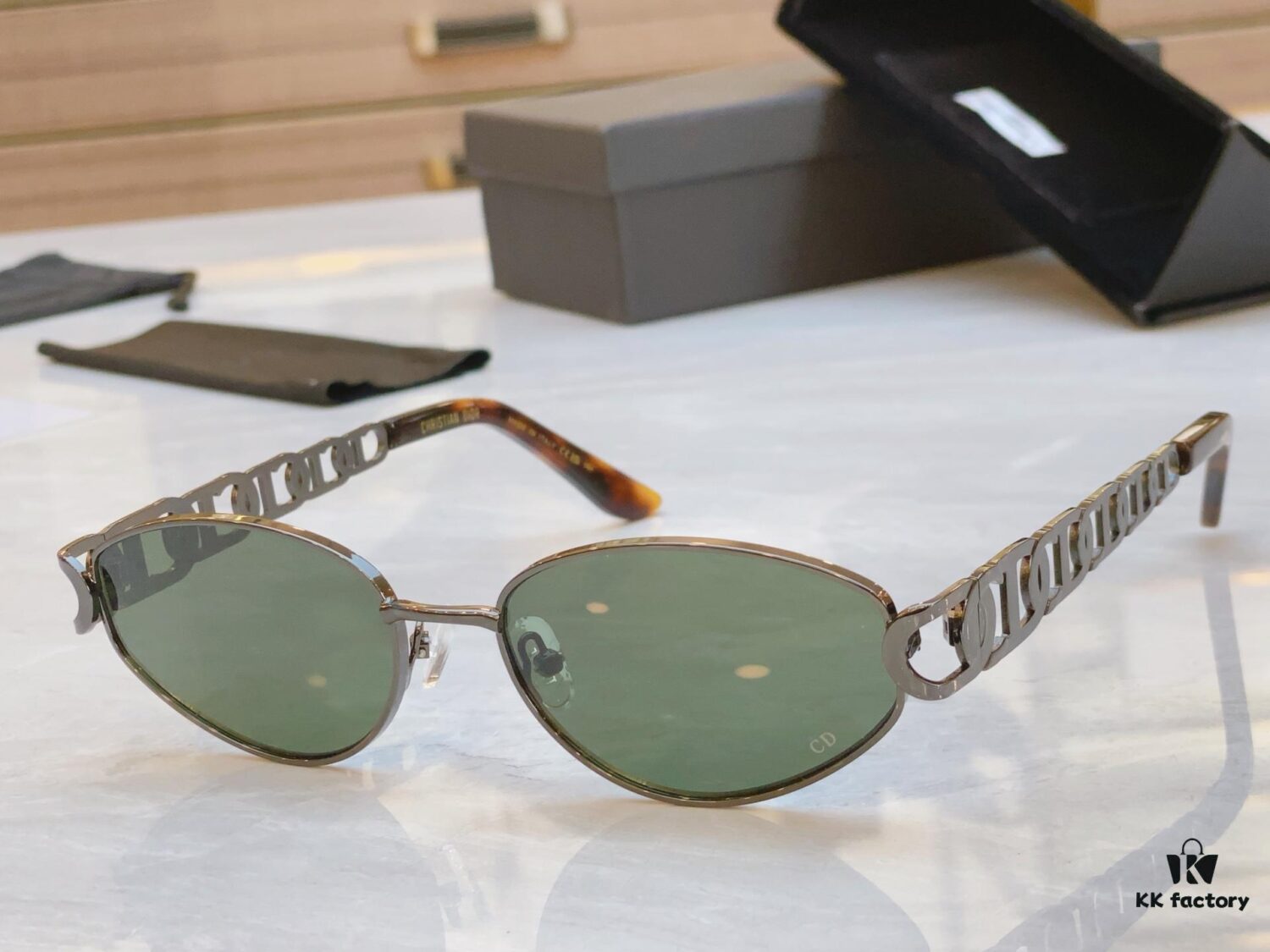 6931ff973a89a121ed54f7b5 Dior New Model Sunglasses, MODEL: DIORMOD.2923, SIZE: 56□18-142