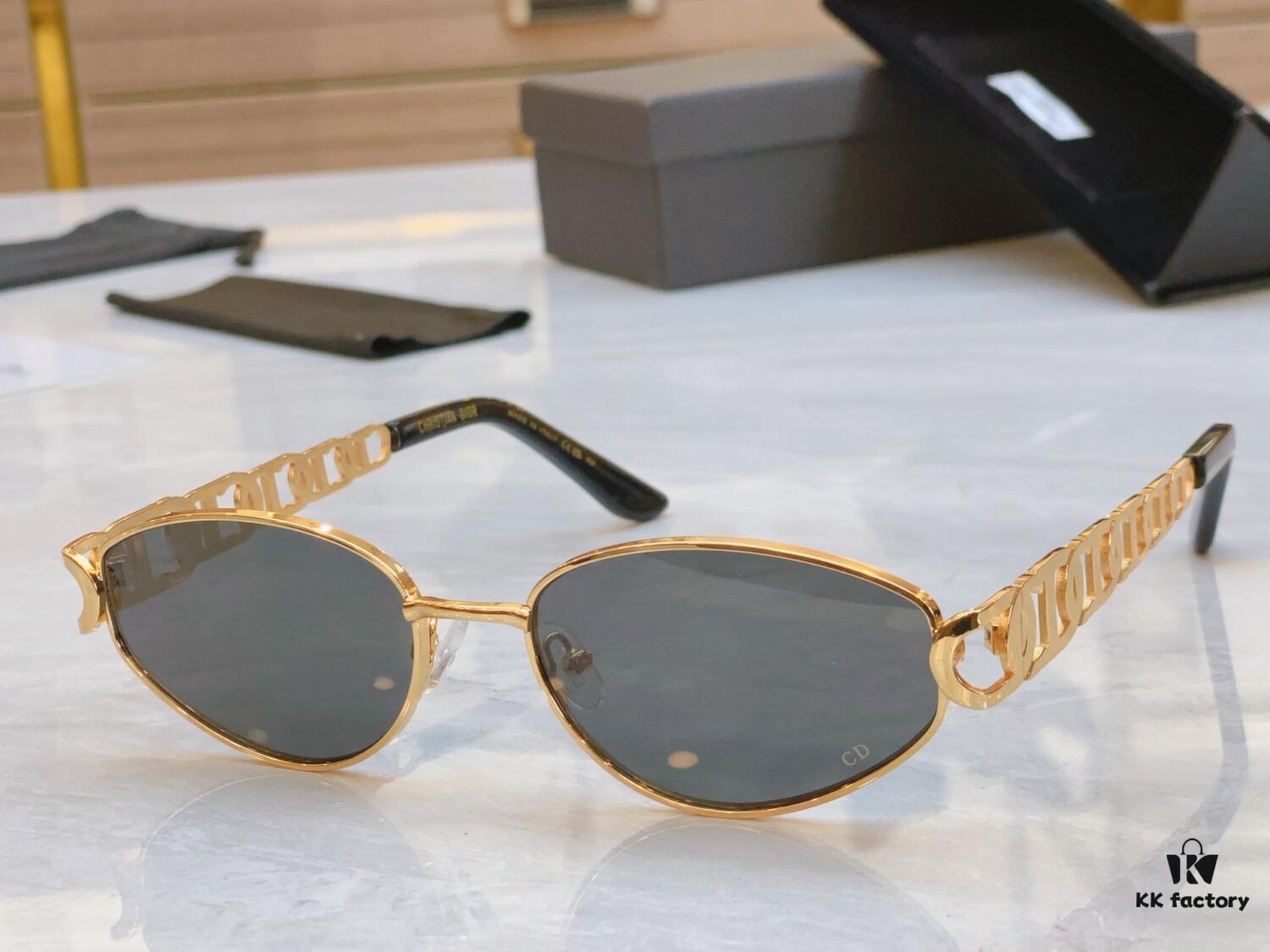 6931ff983a89a121ed54f7b6 Dior New Model Sunglasses, MODEL: DIORMOD.2923, SIZE: 56□18-142