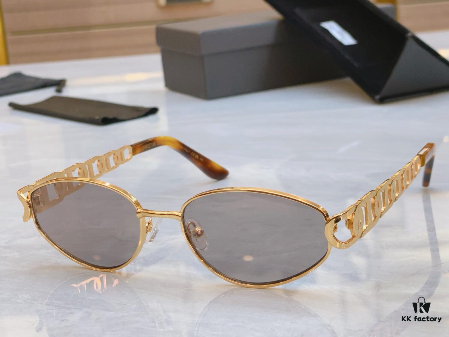 6931ff983a89a121ed54f7b7 Dior New Model Sunglasses, MODEL: DIORMOD.2923, SIZE: 56□18-142