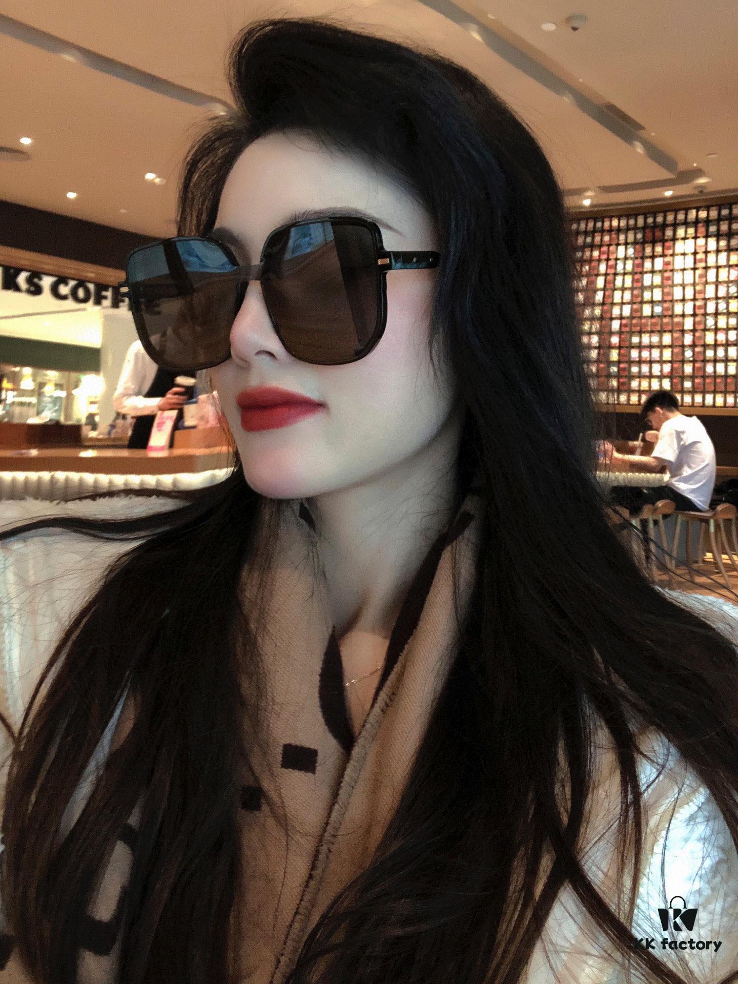 6931ff9a3a89a121ed54f7d9 【DIOR】2025 Spring New Arrival Trendy Popular Fashion Square Sunglasses High Quality Comfortable Fit Influencer Style Shades Model: D288