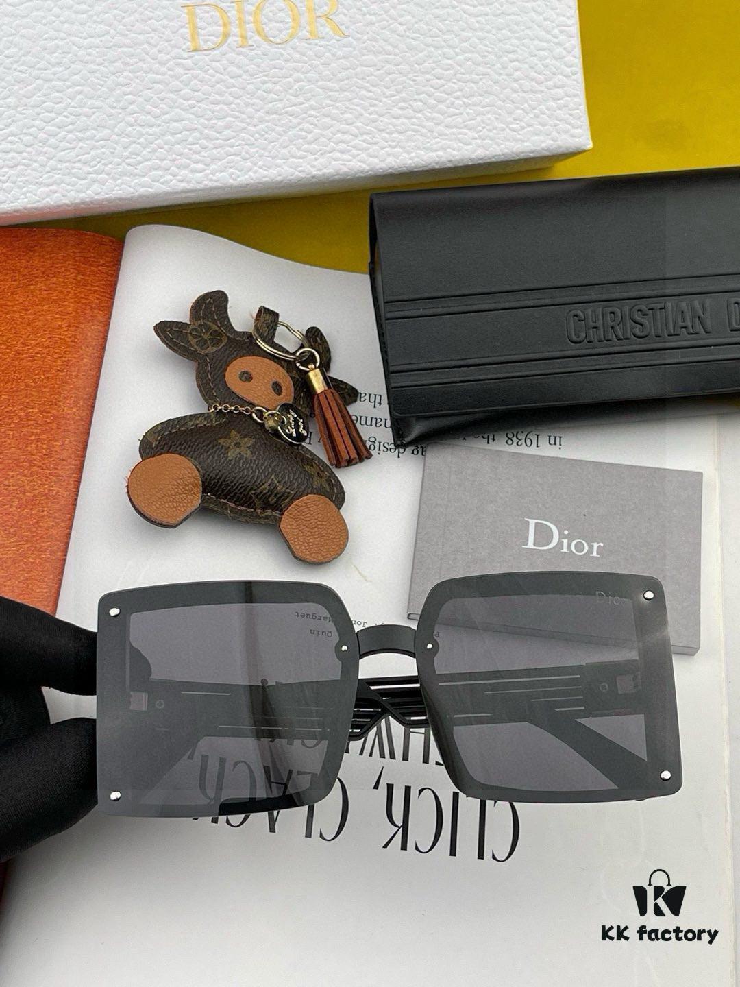 6931ff9c3a89a121ed54f7ed 【DIOR - Dior】2025 Spring New Arrival Trendy Fashion Square Polarized Sunglasses High Quality Comfortable Wear Influencer Style Shades Model: D1297