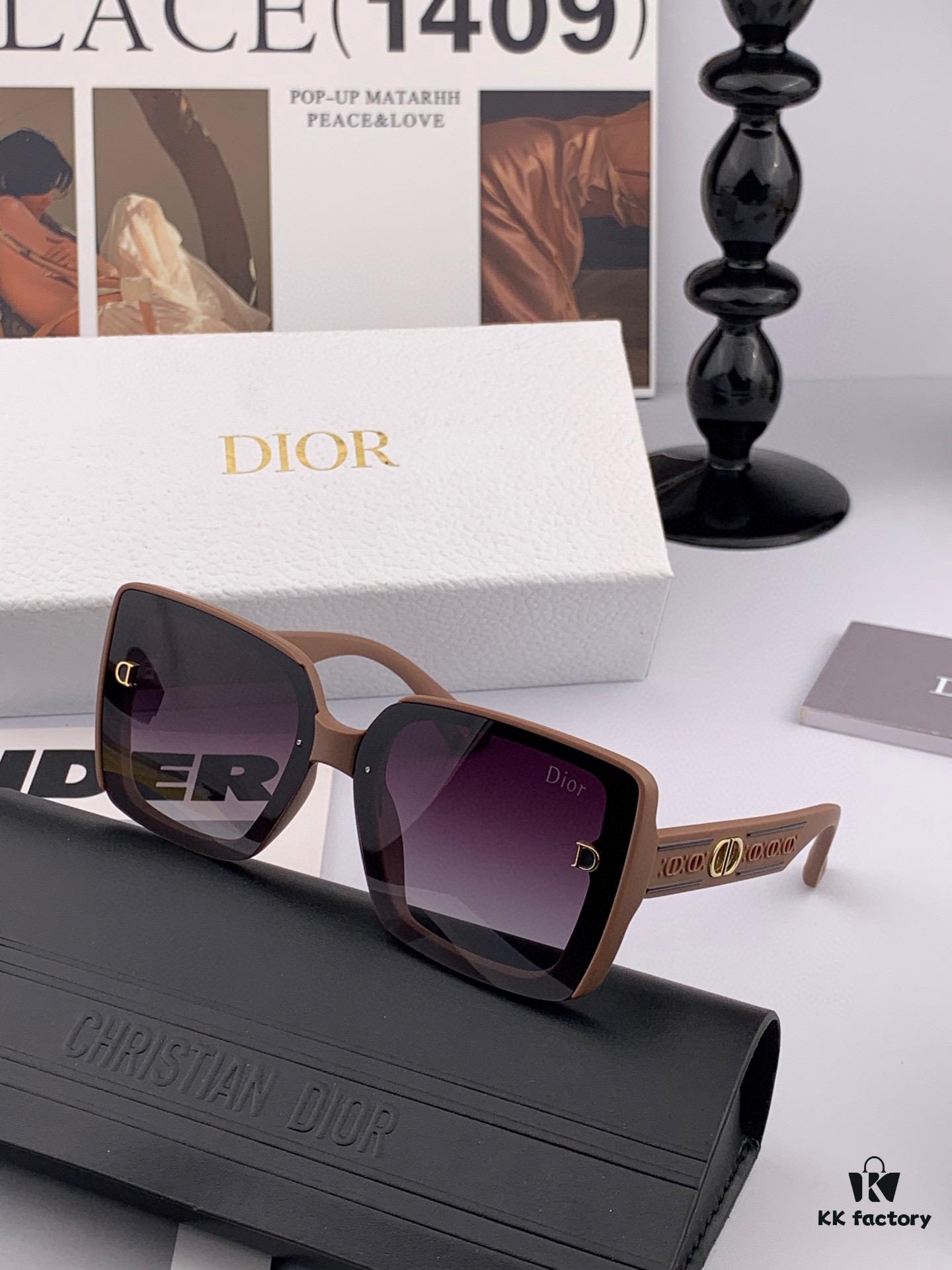 6931ff9e3a89a121ed54f80a DIOR 2025 Spring New Arrival Trendy Fashion Square-Frame Polarized Sunglasses High-Quality Comfortable Wear Influencer Style Women's HD Polarized Sunglasses 🕶️ High-Quality TR Frame Model: CD1228