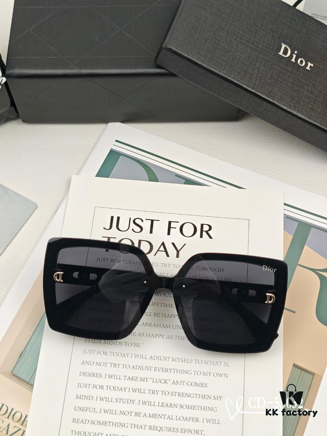 6931ffaa3a89a121ed54f8ad DIOR France | TR90 Lightweight Frame with Polarized Lenses by POLAROID, Model: 53032