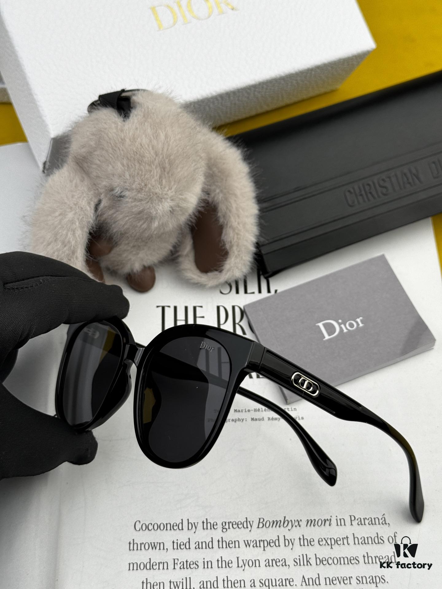 6931ffbb3a89a121ed54f94e 【DIOR】2025 Spring New Arrival Trendy Best-Selling Fashion Round Frame Polarized Sunglasses High Quality Comfortable Wear Influencer Style Shades Model: D6106