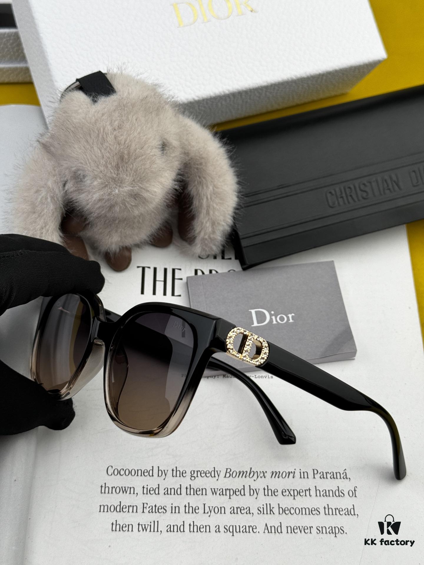 6931ffbd3a89a121ed54f969 【DIOR】2025 Spring New Arrival Trendy Fashion Square Polarized Sunglasses High-Quality Comfortable Wear Unisex Influencer Style UV Protection Thickened Lenses for Women 🕶️ High-Quality TR Frame Model: CD2908