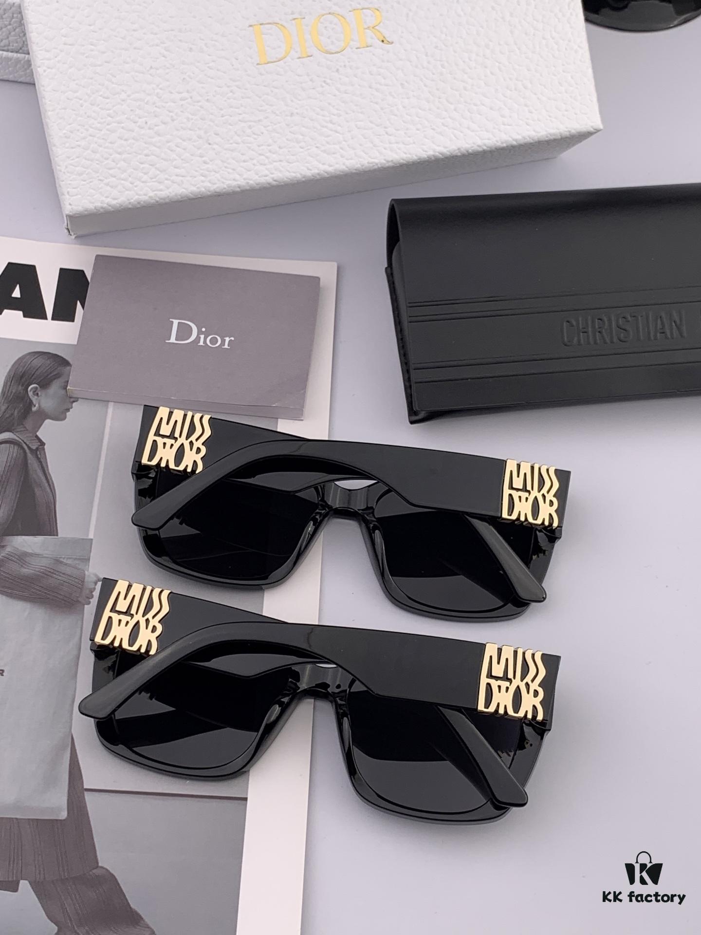6931ffc23a89a121ed54f9a9 DIOR 2025 New Arrival Trendy Fashion Square Frame Sunglasses Comfortable Fit Influencer Style Women's HD Thick Polarized Sunglasses