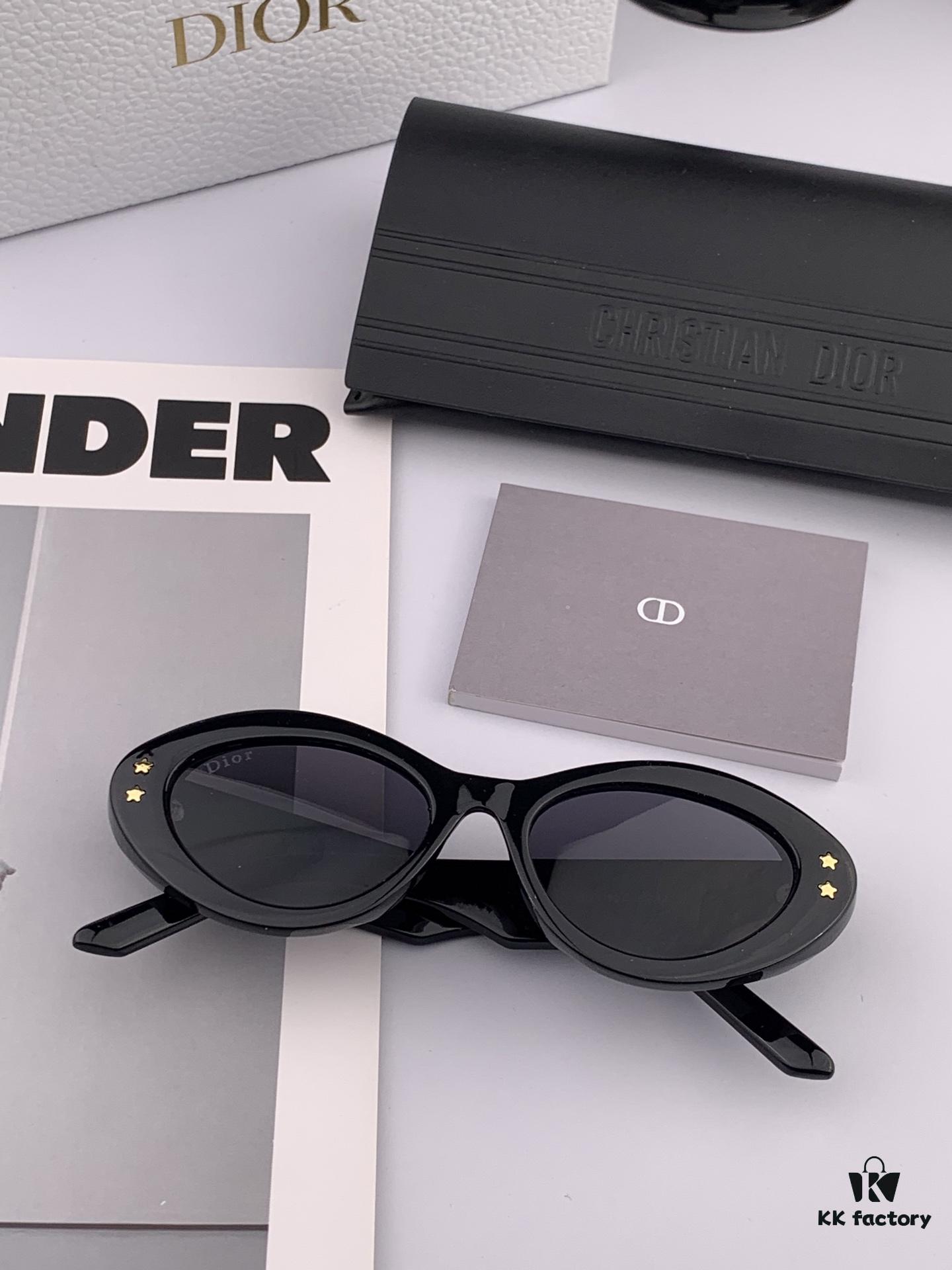 DIOR 2025 Spring New Arrival Trendy Fashion Square Frame Sunglasses High-Quality Comfortable Fit Influencer Style Women's HD Sunglasses