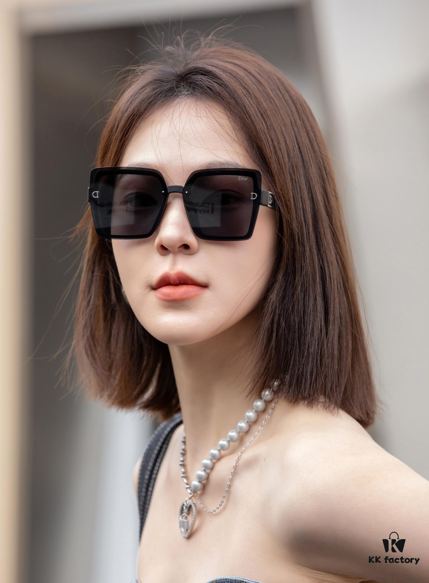 6931ffc63a89a121ed54f9d0 【DIOR】2025 Spring New Arrival Trendy Fashion Square Polarized Sunglasses High-Quality Comfortable Wearable Influencer Popular Style Women's HD Thickened Polarized Sunglasses 🕶️ High-Quality TR Frame Model: CD1086